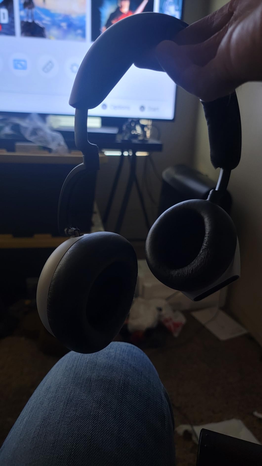 Alienware AW920H Tri-Mode Wireless Gaming Headset - Dolby Atmos Virtual Surround Sound, Active Noise Cancelling, AI-driven Noise-Cancelling microphone, USB-C Wireless Dongle - Dark Side of the Moon customer photo 1