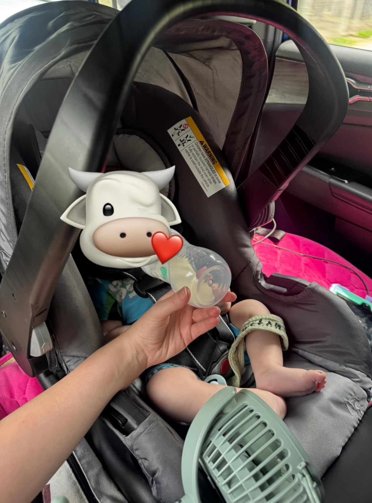Baby Trend EZ-Lift Plus Infant Car Seat, Ultra Grey - Newborn Comfort Padding, Lightweight Carry Build, Adjustable Harness System customer photo 2