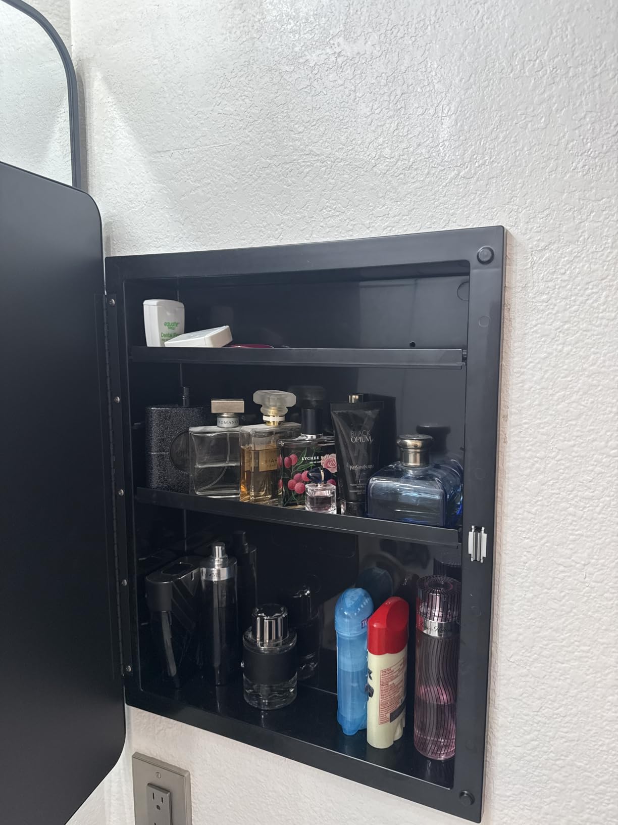 Plastic Black Medicine Cabinet 16x24 Beveled Mirror, Recessed/Surface Mount | Black Metal-Framed Bathroom Mirror Cabinet with 2 Adjustable Shelves, Reversible Door; Fully Assembled for Surface Mounting customer photo 2