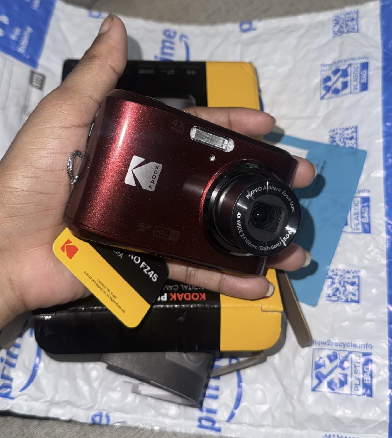 KODAK PIXPRO FZ45 16MP Compact Digital Camera, 4X Optical Zoom, AA, Black | 1080p Full HD Video, 27mm Wide Angle Lens, 2.7 Inch LCD, Point and Shoot, Digicam, Travel and Family Photos customer photo 1