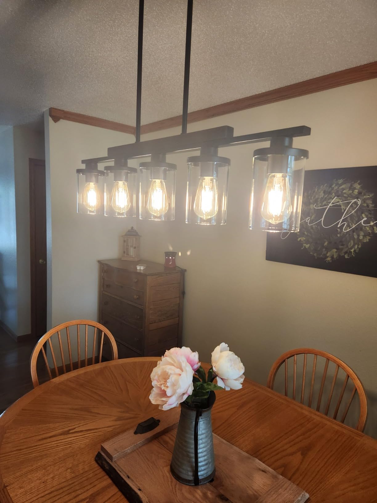 28-Inch Wagon Wheel Chandelier, 6-Light Farmhouse Dining Room Light Fixture Over Table, Round Matte Black Rustic Wood Ceiling Hanging Pendant Light with Clear Glass Shade customer photo 1