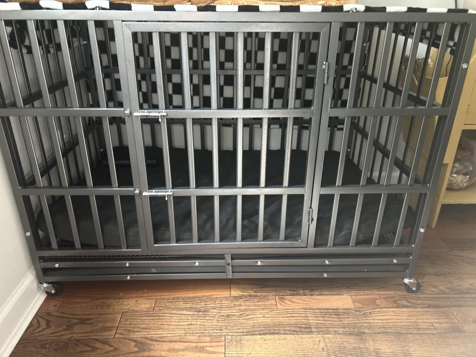 Hiwokk 48 Inch Heavy Duty Dog Crate, Indestructible Kennel for Large Dogs | 38-96