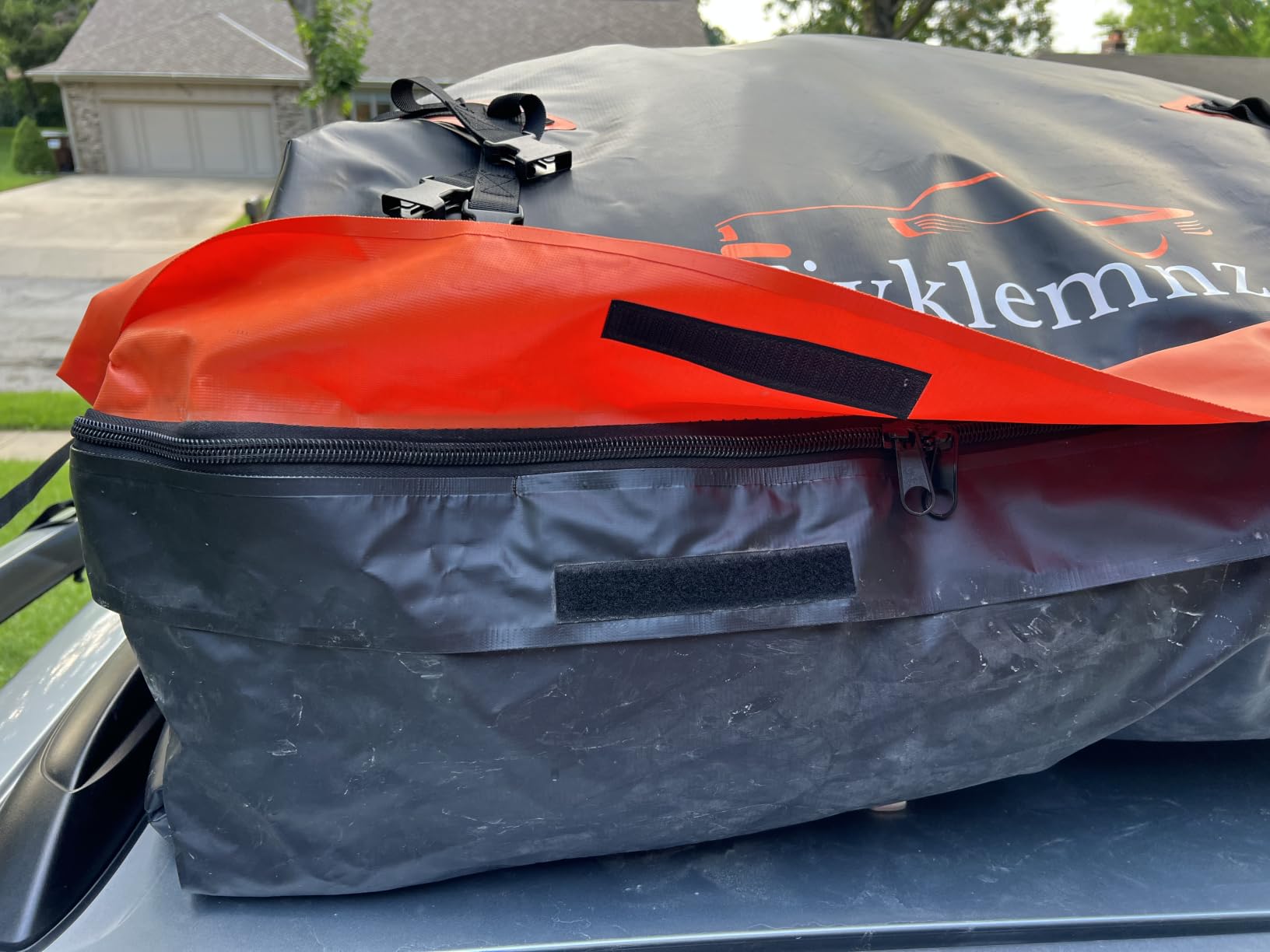 FIVKLEMNZ 21 Cubic Car Rooftop Cargo Carrier Roof Bag customer photo 1