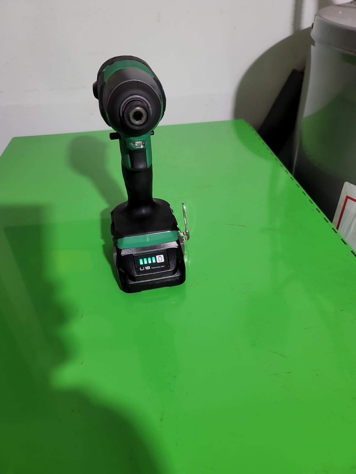 Metabo HPT 18V Cordless Brushless, Impact Driver Kit, WH18DEX | 2 Lithium-Ion Batteries Included, High Torque Output, 1/4-Inch Quick Change Chuck, Compact Lightweight customer photo 2