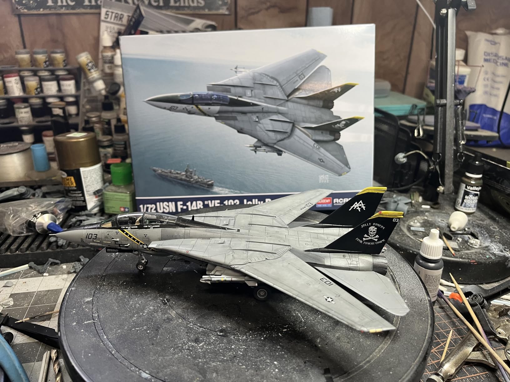 Academy 1/72 US Navy F-14B Tomcat VF-103 Jolly Rogers Plastic Model 12578 customer photo 1