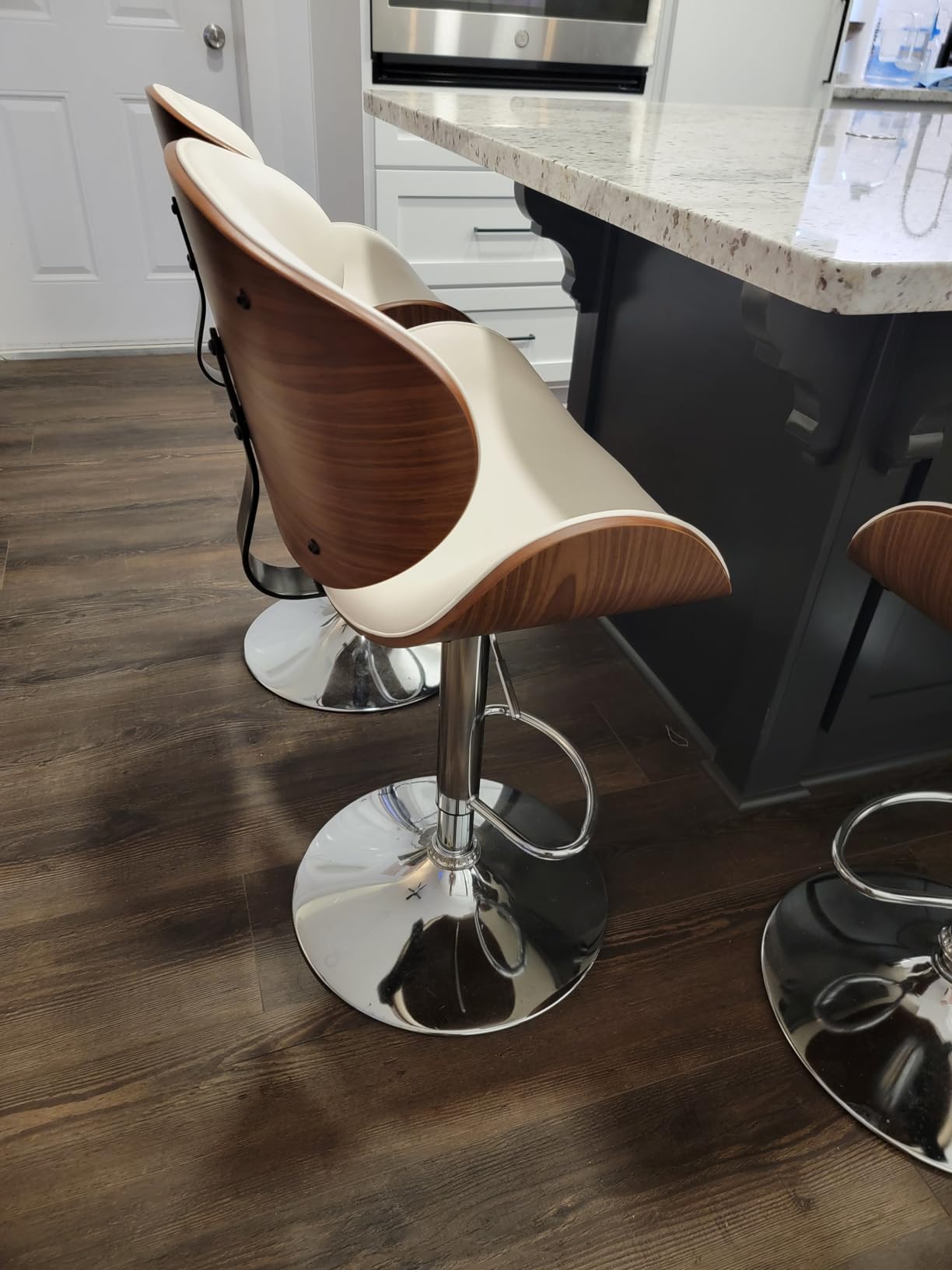 YaFiti Swivel Bar Stools Set of 2, Bar Stools for Kitchen Counter, Black | Modern PU Leather Upholstered Bar Chair with Back and Footrest, for Bar, Kitchen, Dining Room customer photo 1