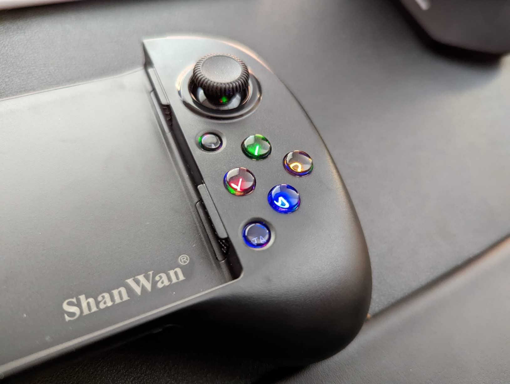 ShanWan Mobile Game Controller for iphone/Android with PHONE CASE Support, Bluetooth Wireless Gamepad - PS Remote Play, Xbox Cloud, Steam Link, GeForce NOW, MFi Arcade Games-Long Battery Life customer photo 1