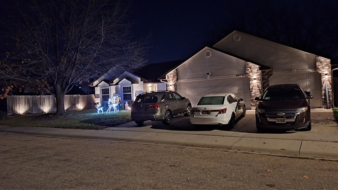 DASTOR 4 Pack Dusk to Dawn Outdoor Wall Lights, 3000K Warm White Exterior Lighting Fixtures, Up and Down Porch Lights Outdoor, Waterproof Outside Lights for House Porch Garage customer photo 1