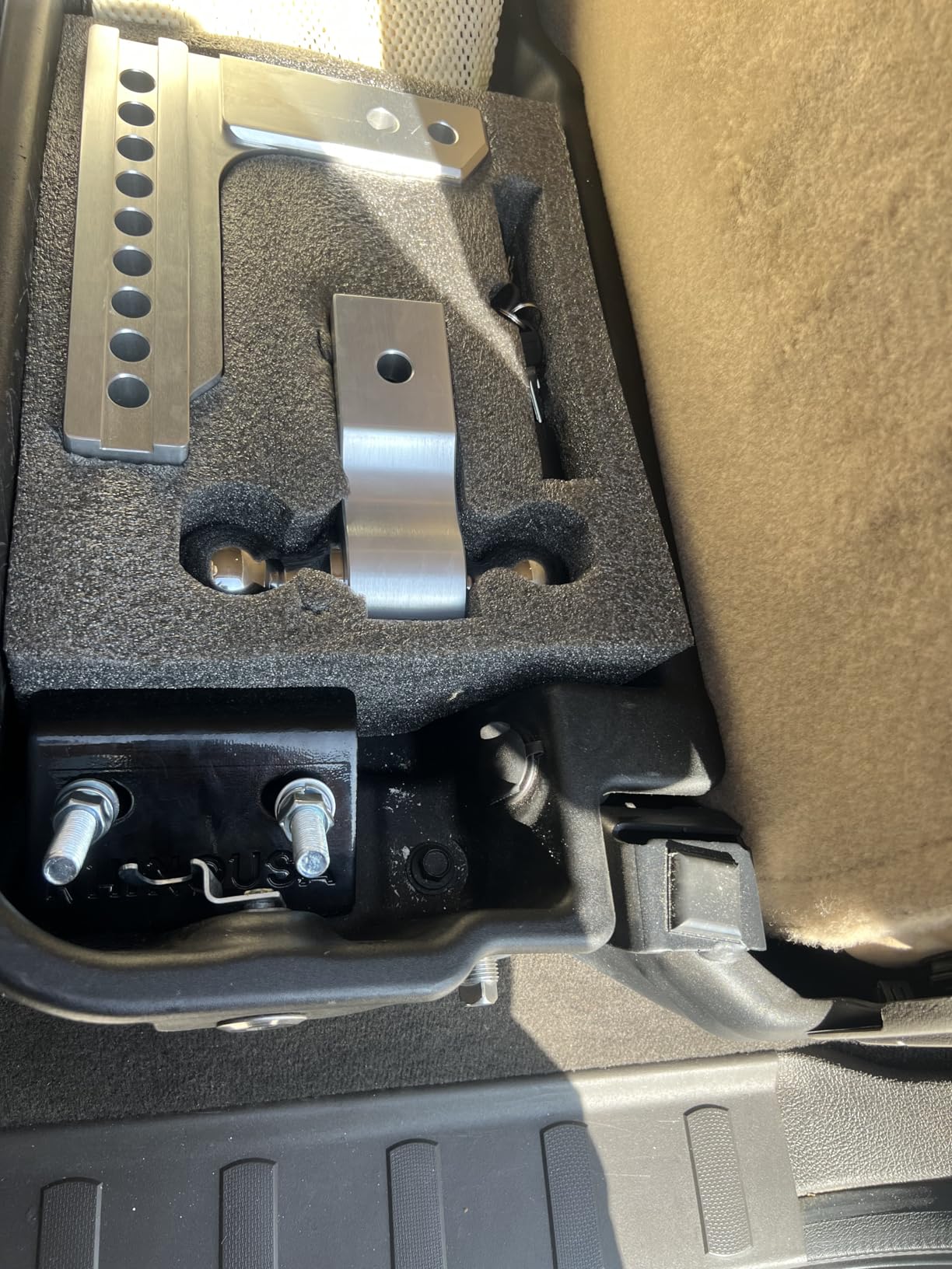 Rhino USA Adjustable Trailer Hitch (2in Receiver) - 6in Drop/Rise | 12,500lbs GTW, Heavy Duty Aluminum. Weatherproof Double Anti-Theft Locking Hitch Pins Included for Towing. Silver customer photo 1