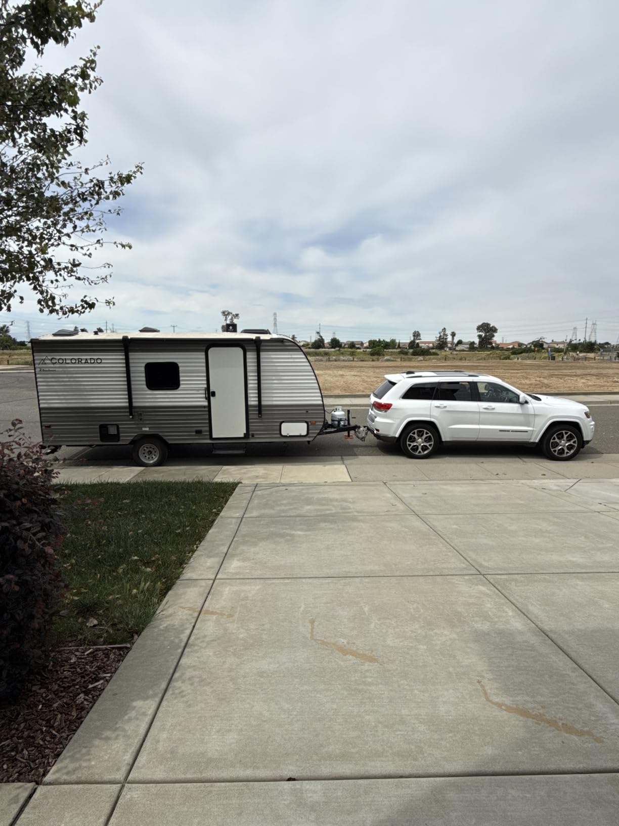 Rhino USA Adjustable Trailer Hitch (2in Receiver) - 6in Drop/Rise | 12,500lbs GTW, Heavy Duty Aluminum. Weatherproof Double Anti-Theft Locking Hitch Pins Included for Towing. Silver customer photo 2