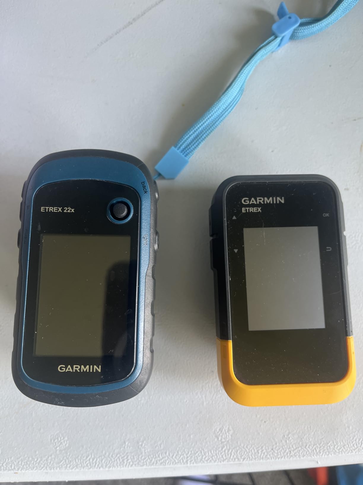 Garmin eTrex SE, GPS Handheld Navigator | Wireless Connectivity, Multi-GNSS Support, Sunlight Readable Screen customer photo 1