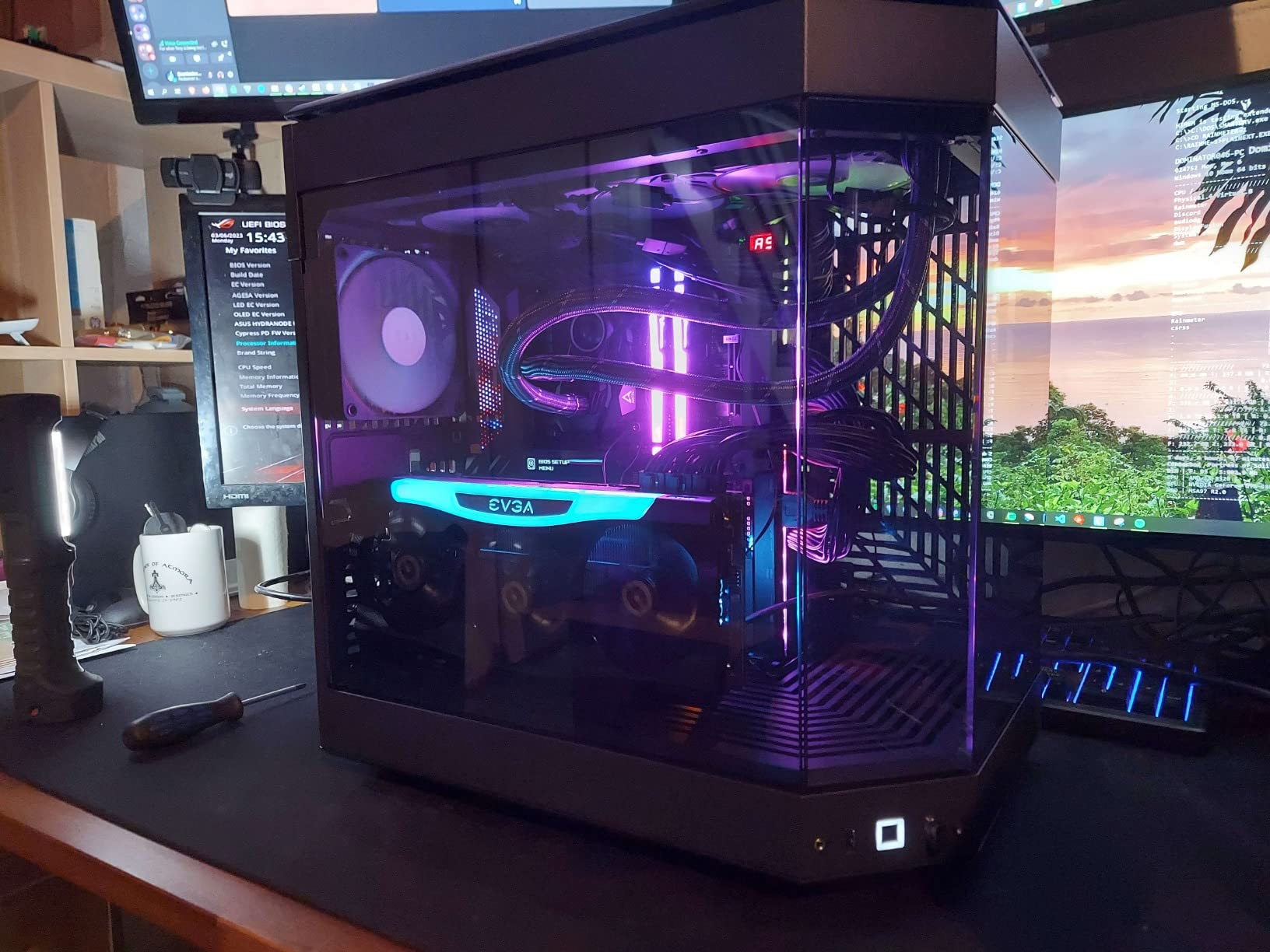 AMD Ryzen 9 7950X3D 16-Core, 32-Thread Desktop Processor customer photo 1