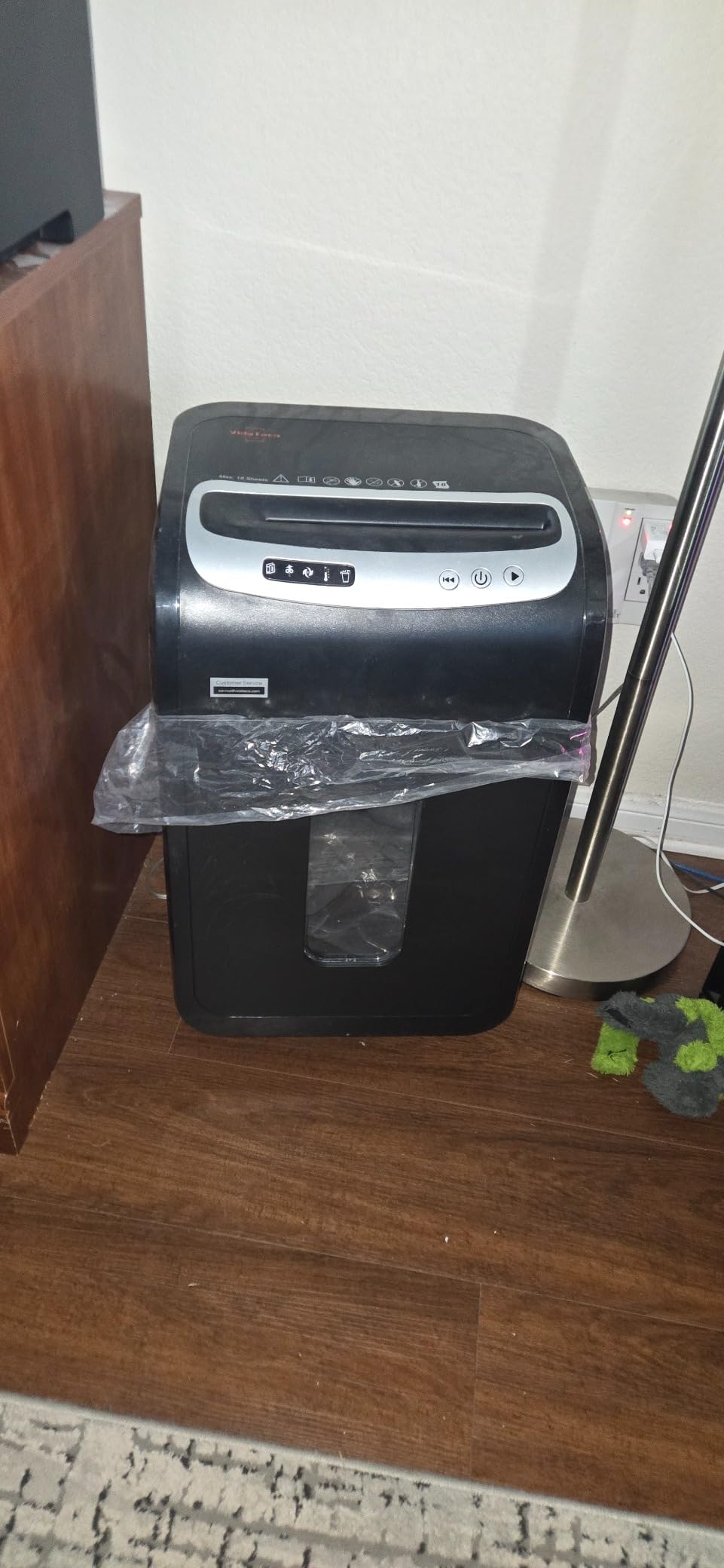 VidaTeco 18-Sheet Paper Shredder for Home Office Heavy Duty Micro Cut | 60-Minute Micro Cut P-4 Security, Auto-Reverse Anti-Jam System, 7.9-Gallon Pullout Bin, Shreds Staples/CD/Credit Cards (ETL) customer photo 1