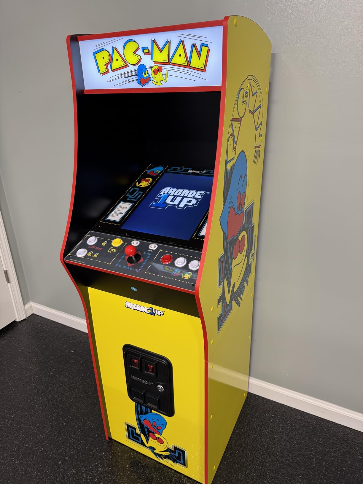 Arcade1Up Ms. Pac-Man Class of '81 Deluxe Arcade, 12 Retro Games customer photo 2