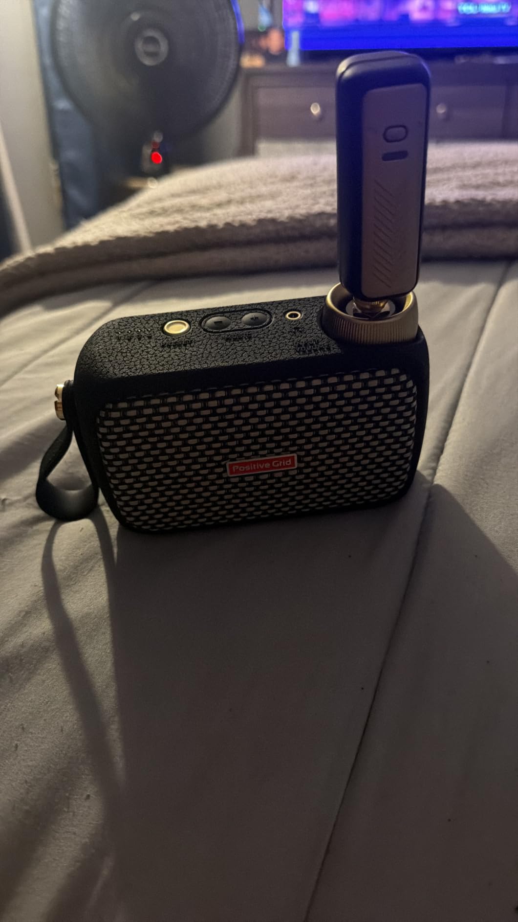 Positive Grid Spark GO 5W Ultra-Portable Smart Guitar Amp & Speaker | Ultra-portable amp & Bluetooth speaker in one. 33 amps, 43 effects, 100k+ tones, Spark AI customer photo 1