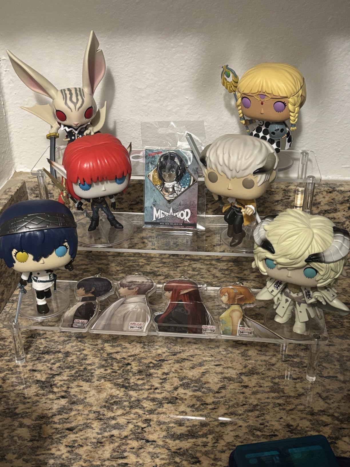 HENABLE Large Acrylic Display Risers, Perfume Stand Organizer, Clear Acrylic Shelf Risers for Display Stands for Food, Tabletop Use, Amiibo Funko POP Figure, 3 Tier Clear Cupcake Stand Risers customer photo 2