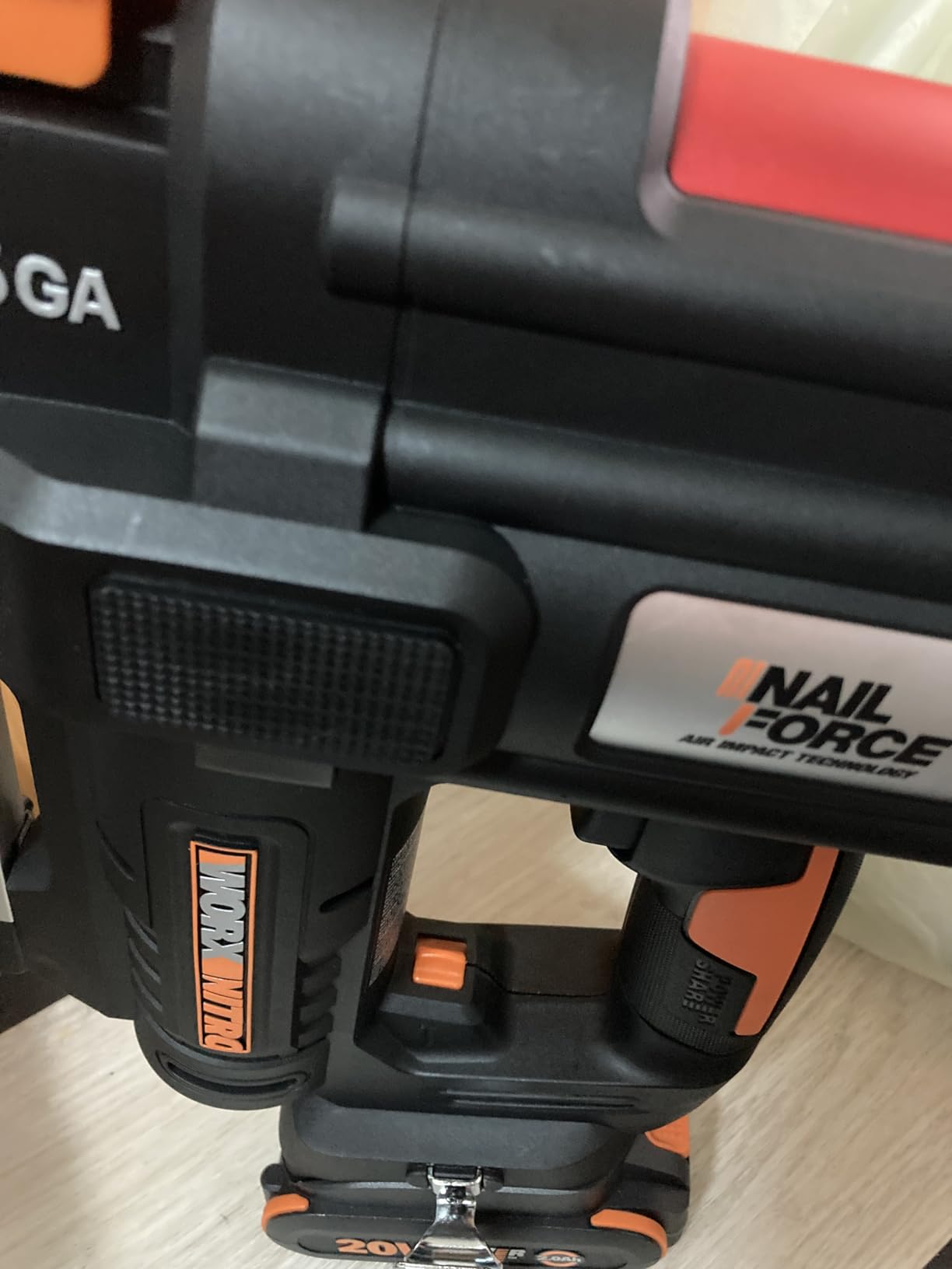 WORX Cordless Brad Nailer, 20V 18GA Nail Gun, WX842L | Up to 2-in Nails and Tool-Free Jam Release, Battery and Charger Included, PowerShare customer photo 2