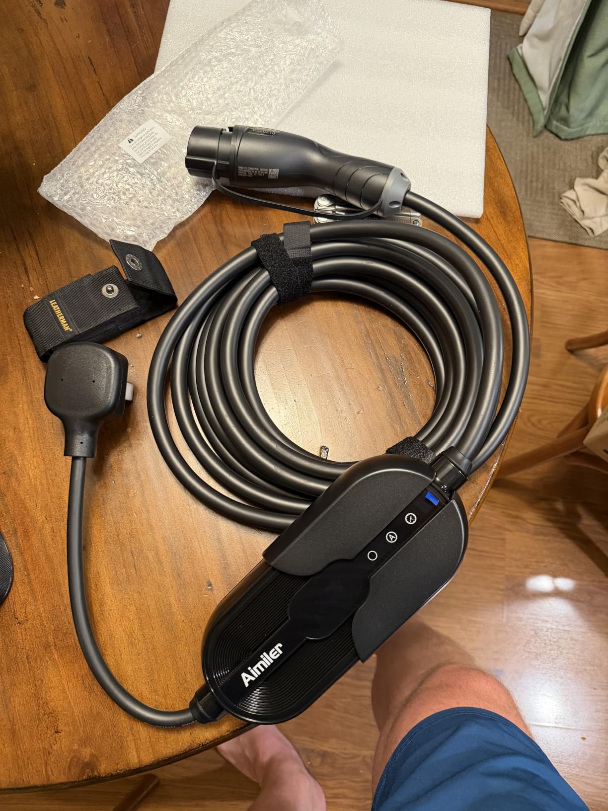 AIMILER Level 2 Electric Vehicle (EV) Charger (WIFI APP/Plug-play), 32A, 25ft Cable ETL Certified, 220V-240V NEMA 14-50P Plug EVSE w/ J1772 Connector customer photo 1