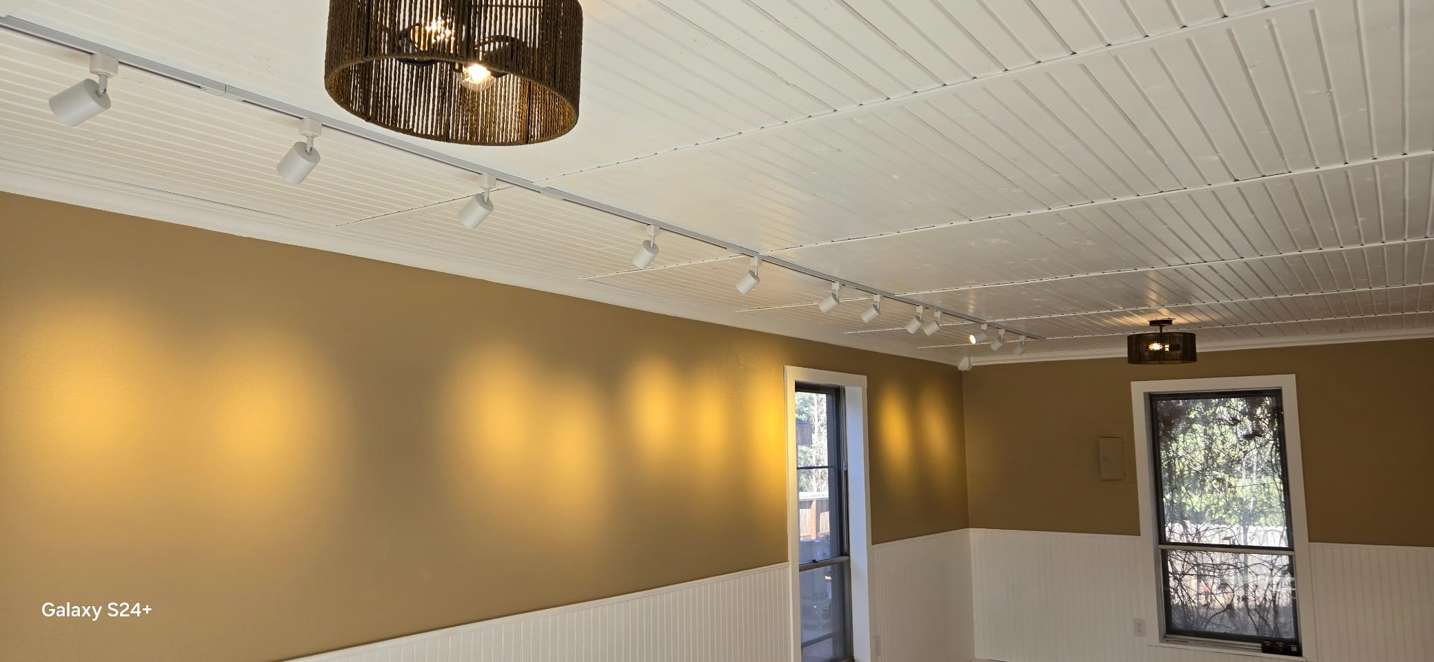 VANoopee 12-Light LED Track Lighting Kit with 13FT H Type Track Rail, Black customer photo 1