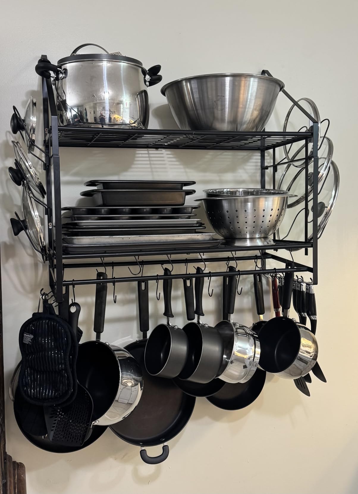 VyGrow 28 Inch Pot Rack Wall Mounted, 2 Tier Pots and Pans Organizer with 20 Hooks and 6 Pot Lid Holders, Heavy Duty Steel Pot and Pan Hanger for Kitchen Cookware Utensils Storage 34.7