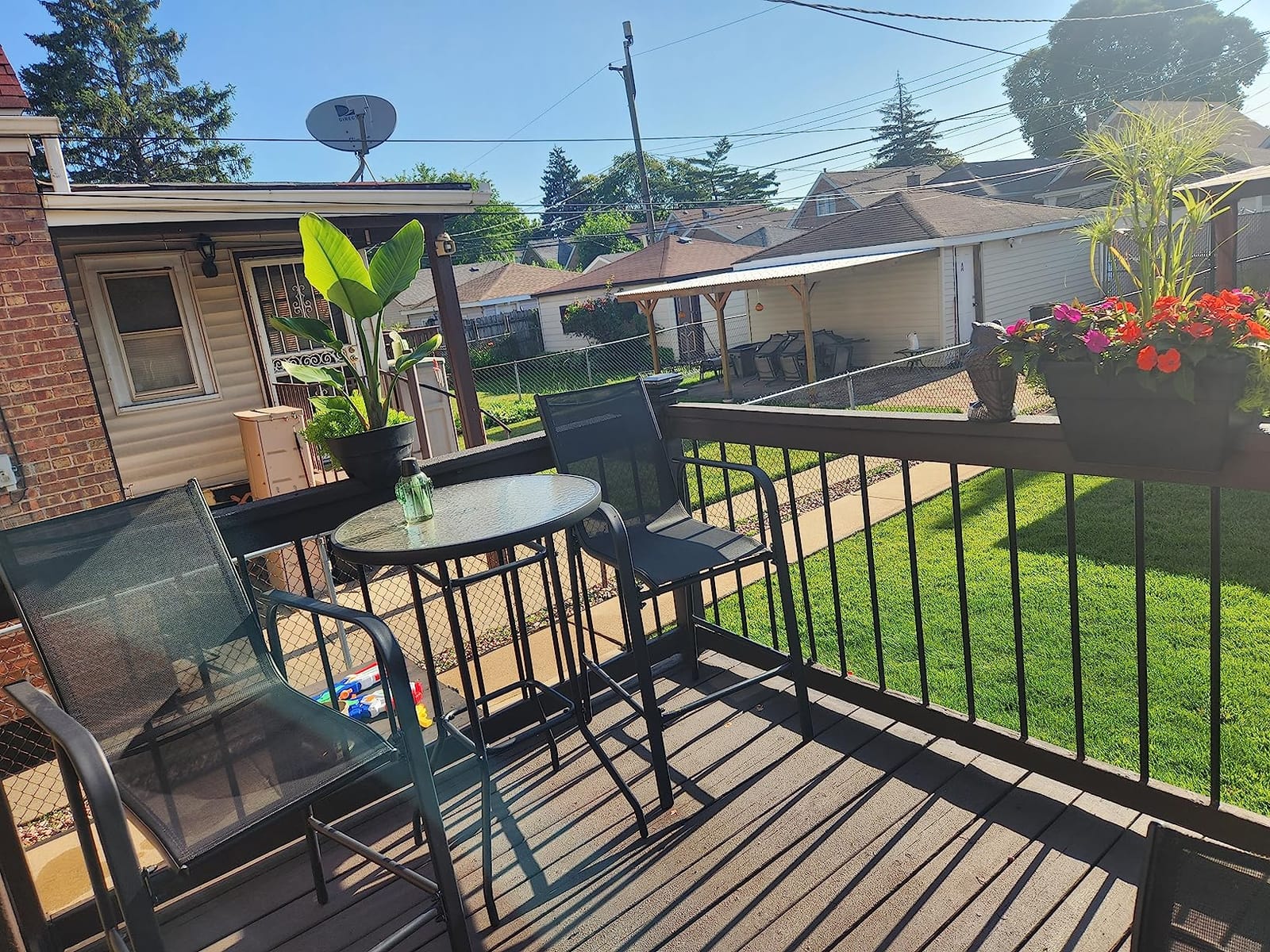 Tangkula 3 Pieces Outdoor Patio Bar Set, Outdoor Bistro Set with 2 Bar Stools and 1 Tempered Glass Bar Table, Bar Height Patio Table and Stools Set for Backyard, Garden, Lawn (Coffee) | Tempered Glass Bar Height Table | Ergonomic Design | 330 LBS Heavy Duty | Simple Style for Patio, Garden, Backyard, Porch customer photo 2