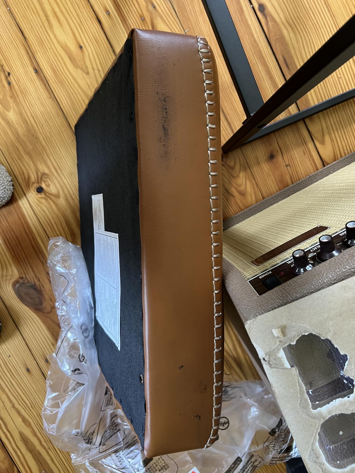 VASAGLE Bar Stools Set of 2, Counter Height, PU Leather, 26-Inch, Mid-Century Modern, Caramel Brown, EKHO Collection customer photo 2