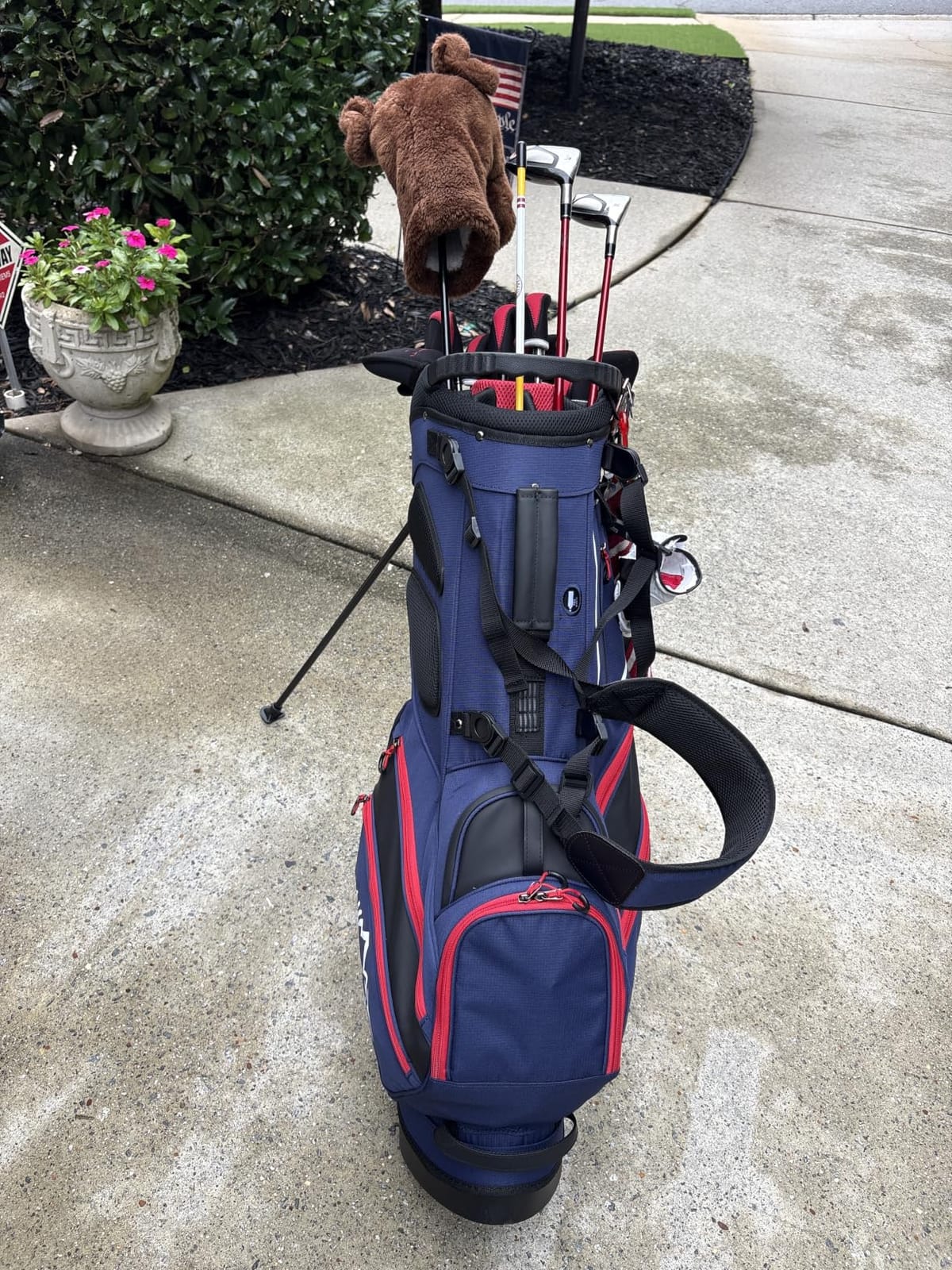 uniHimal 14-Way Golf Stand Bag Lightweight, Magnetic Pocket | Full-Length Dividers, Multiple Pockets, Stable Stand, Portable Handles, Dual Detachable Straps, Cooler Pocket customer photo 2
