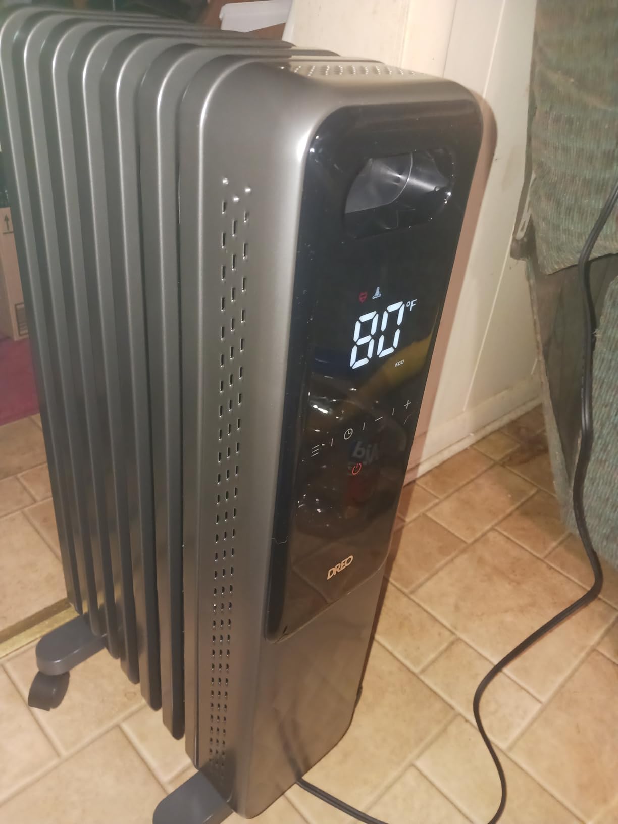 DREO Radiator Heater, Quiet Electric Space Heater for Indoor Use Large Room | Digital Thermostat, Quiet, Remote Control, ECO, 4 Modes, Child Lock, Overheat & Tip-Over Protection, 24h Timer, 1500W, Black customer photo 1