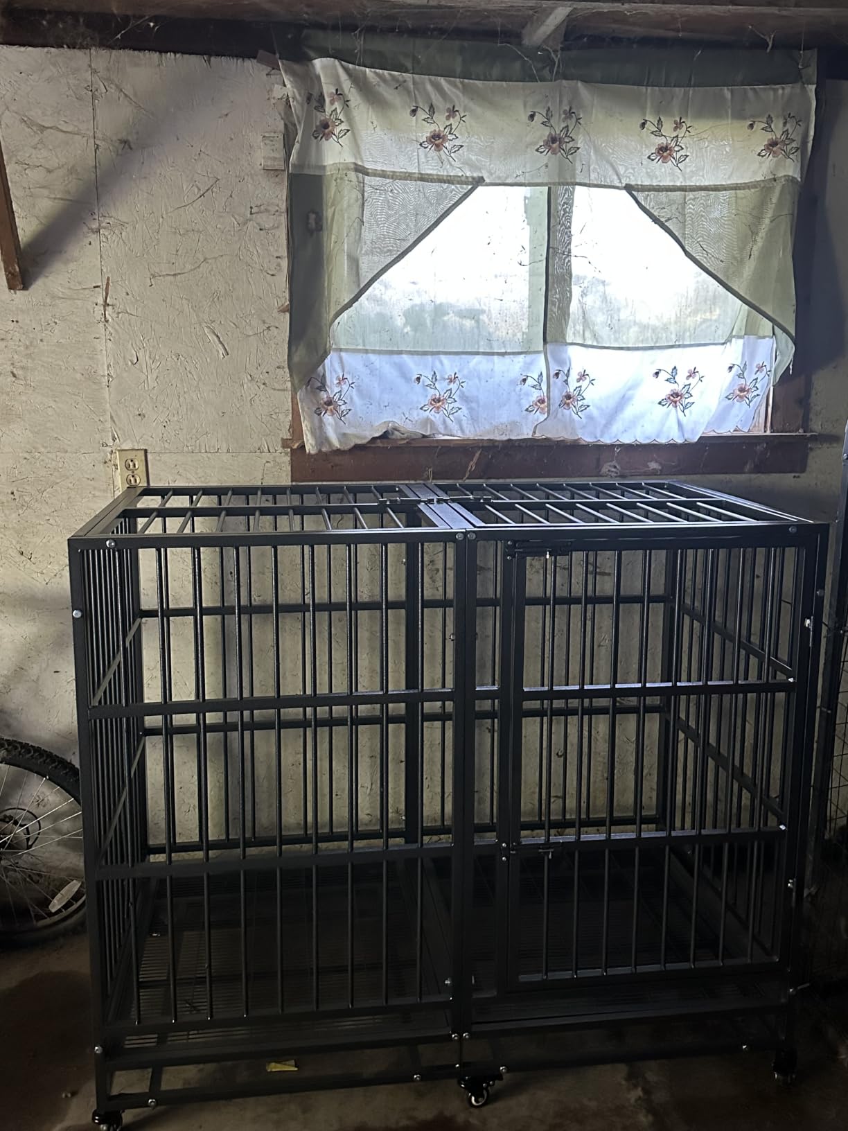 BOLDBONE 54 inch Heavy Duty Indestructible and Escape-Proof Dog Crate Cage Kennel for Large Dogs, High Anxiety Dog Crate with Removable Wire Trays and Wheels, Extra Large XL XXL, Black customer photo 1