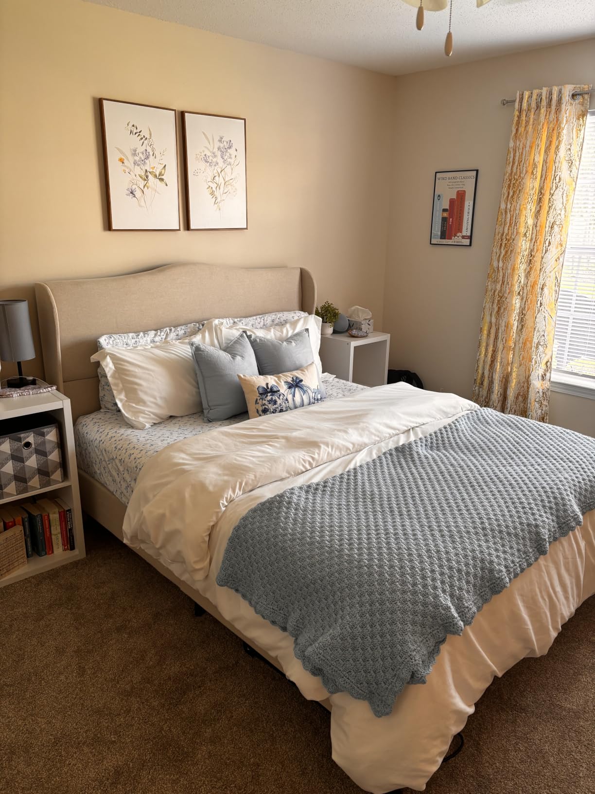 koorlian Queen Size Bed Frame Upholstered Platform Bed with 51