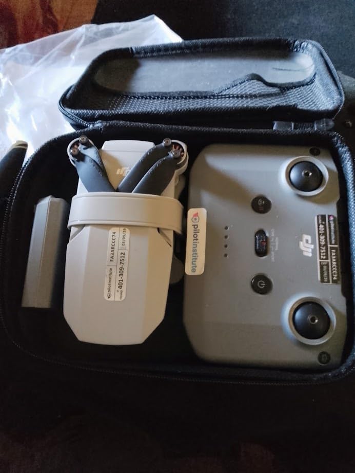 DJI Mini 4K, Drone with 4K UHD Camera for Adults, Under 249 g, 3-Axis Gimbal Stabilization, 10km Video Transmission, Auto Return, Wind Resistance, 1 Battery for 31-Min Max Flight Time customer photo 1