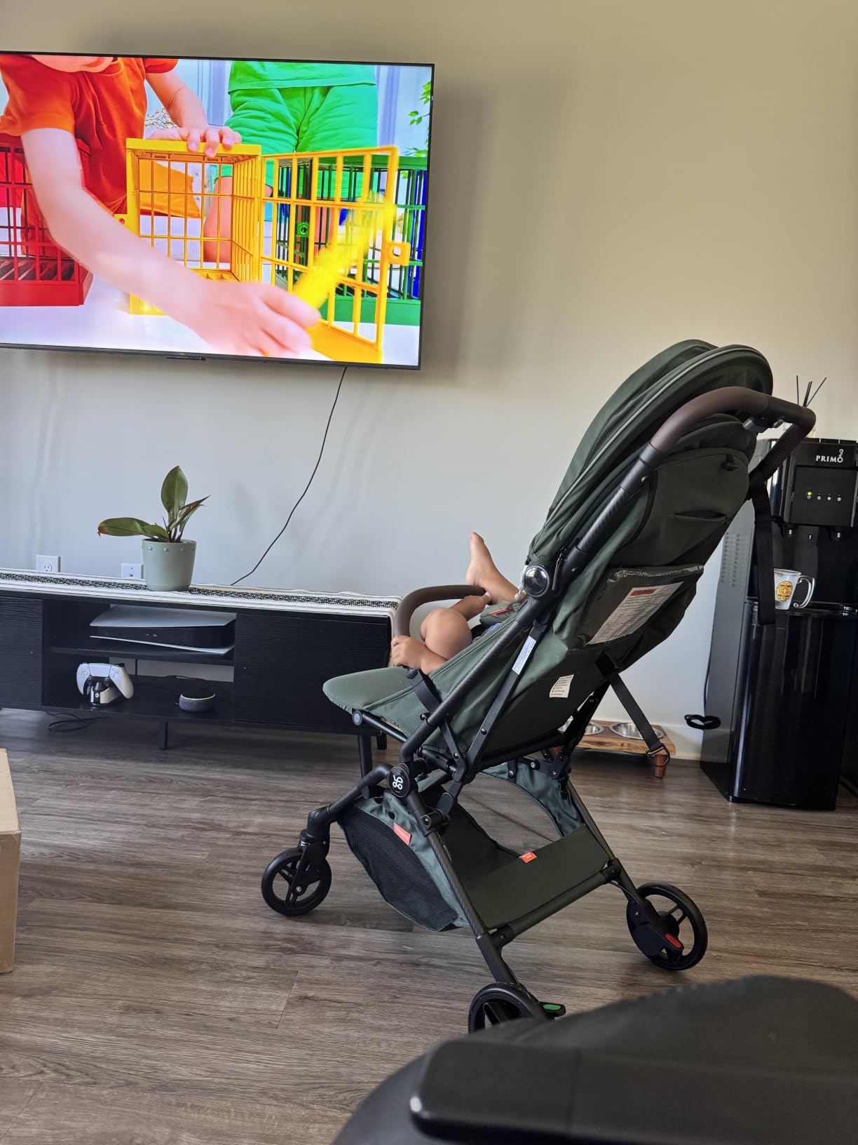 Mamazing Ultra Air Lightweight Baby Travel Stroller with Carbon Fiber Frame | Compact & Airplane-Friendly, One-Handed Fold, 11.6 lbs, UPF50+ Canopy, Under-Seat Basket, Perfect for Toddler Travel, Green customer photo 2