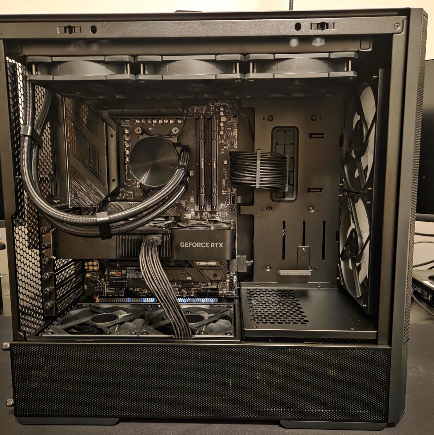 ID-COOLING FX360 PRO 360mm AIO CPU Cooler, High-Efficiency Fans | CD-pattern pump cover, triple 120mm high-efficiency fans, supports Intel LGA1851/1700 and AMD AM5/AM4. customer photo 2