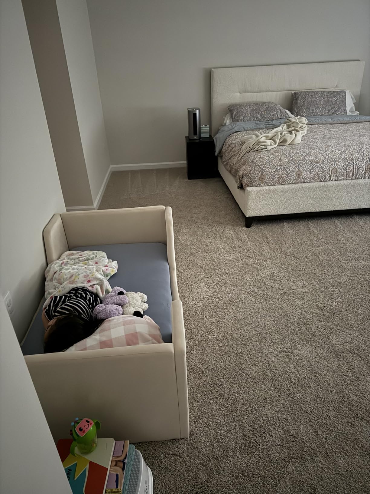 allamazing Toddler Bed, Toddler Floor Bed Frame with Guard Rails customer photo 1