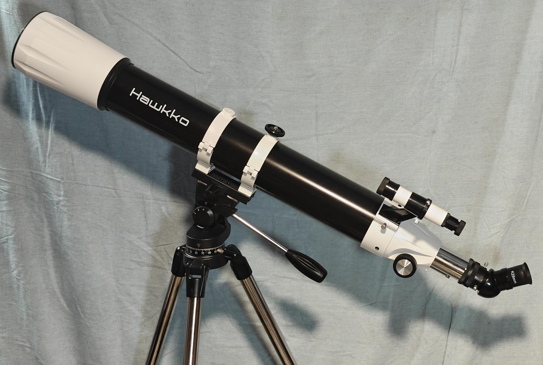 Hawkko 90mm Aperture 900mm Telescope for Adults High Powered | Multi-Coated Professional Refractor Telescope for Astronomy Beginners (36X-270X) with AZ Mount, Carry Bag, Phone Adapter customer photo 1