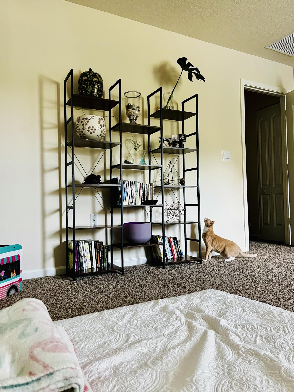 NUMENN Triple Column 5 Tier Bookshelf with 14 Adjustable Shelves, Vintage | Metal Frame & Wood Shelves, Open Freestanding Storage Unit with Supporting Bars for Bedroom, Living Room and Home Office customer photo 2