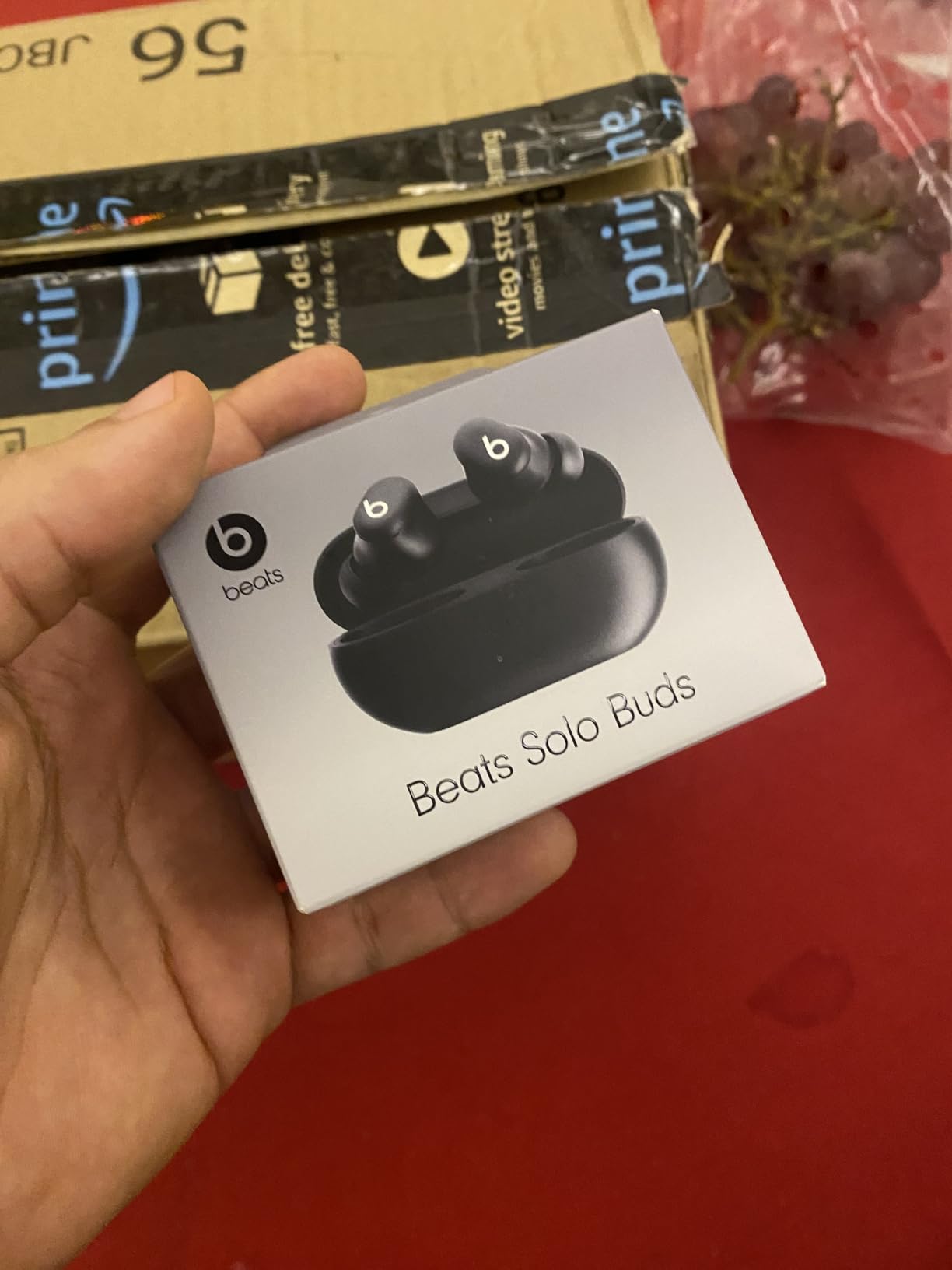 Beats Solo Buds - Wireless Bluetooth Earbuds | 18 Hours of Battery Life | Apple & Android Compatibility | Built-in Microphone - Matte Black customer photo 1