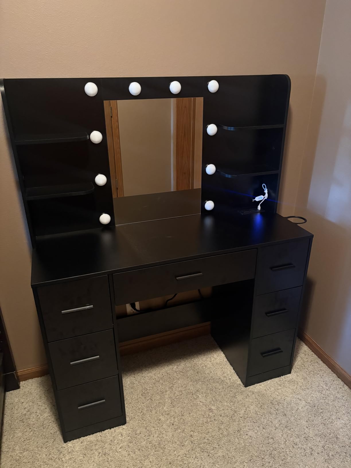 Furmax Vanity Desk with LED Mirror, Power Outlet, 7 Drawers Makeup Table | LED Lighted Mirror & Built-in Outlet, 7 Drawers and 6 Shelves, Organized Makeup Storage for Bedroom, White customer photo 1