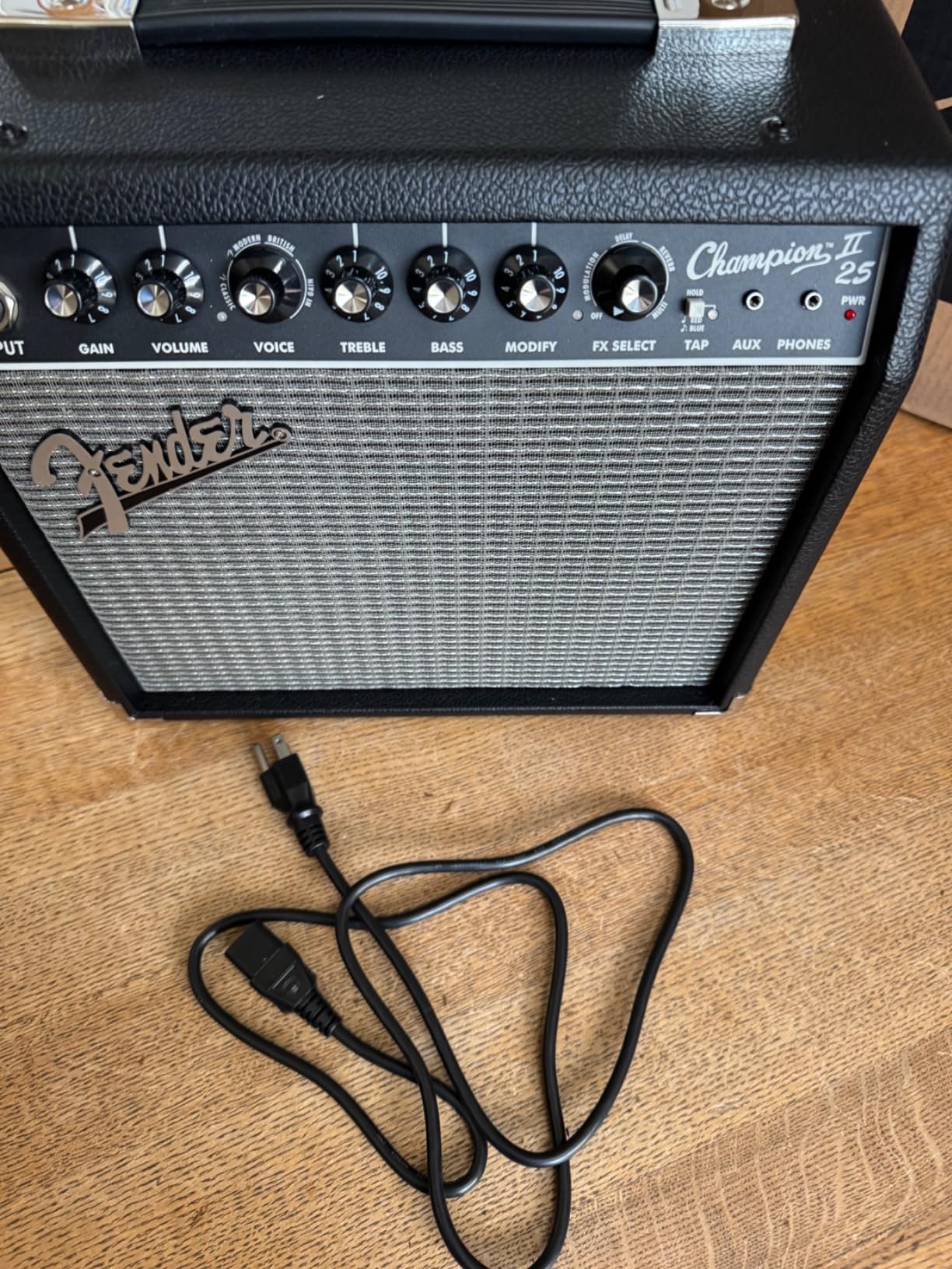 Fender Champion II 25 Electric Guitar Amplifier, 25-Watt Combo Amp with 8
