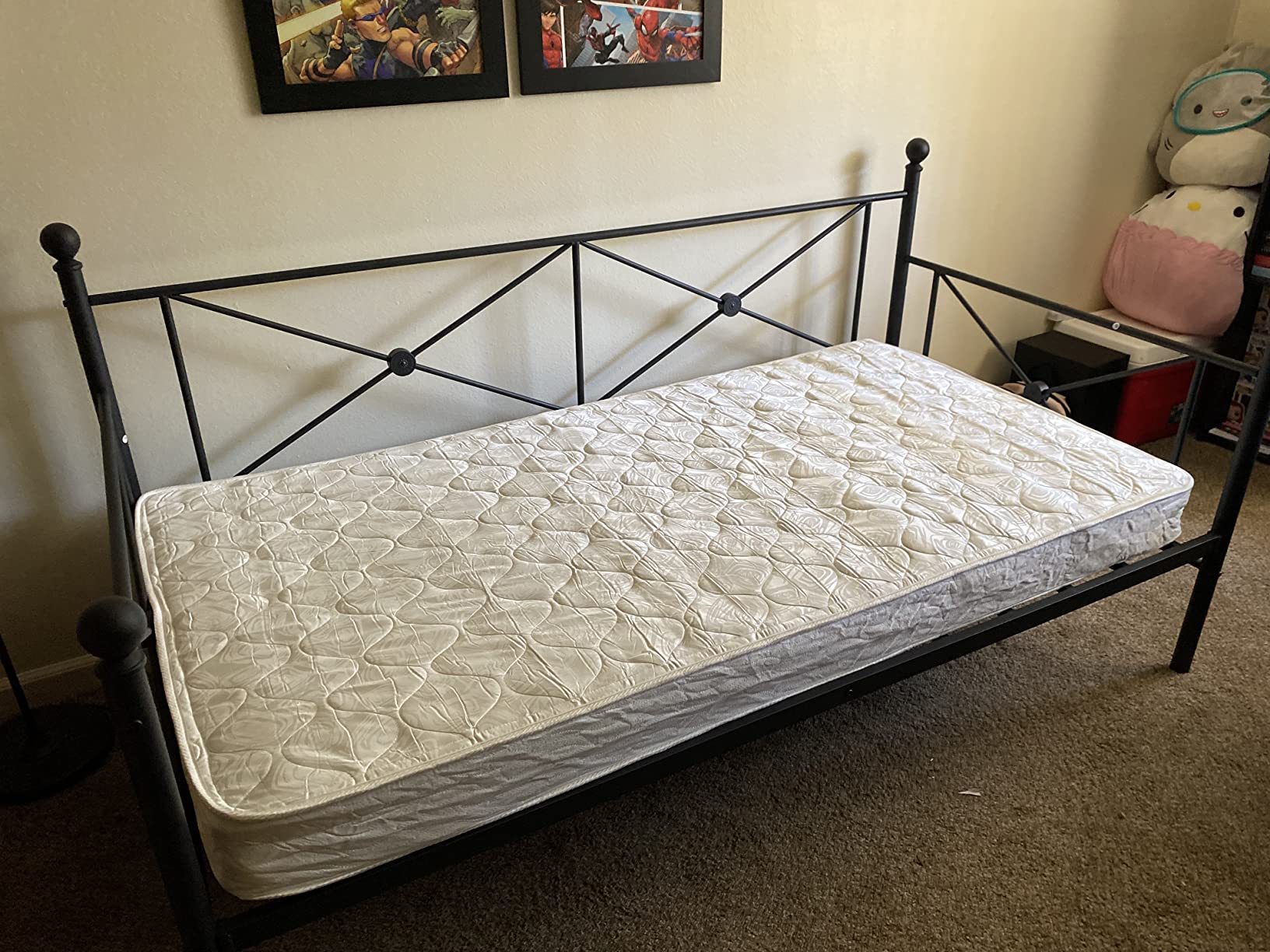 VECELO Daybed Twin Size, Day Bed Frame with Headboard, Heavy-Duty Metal Slats Support Platform for Living Room, Guest Room, Easy Assembly, White customer photo 1