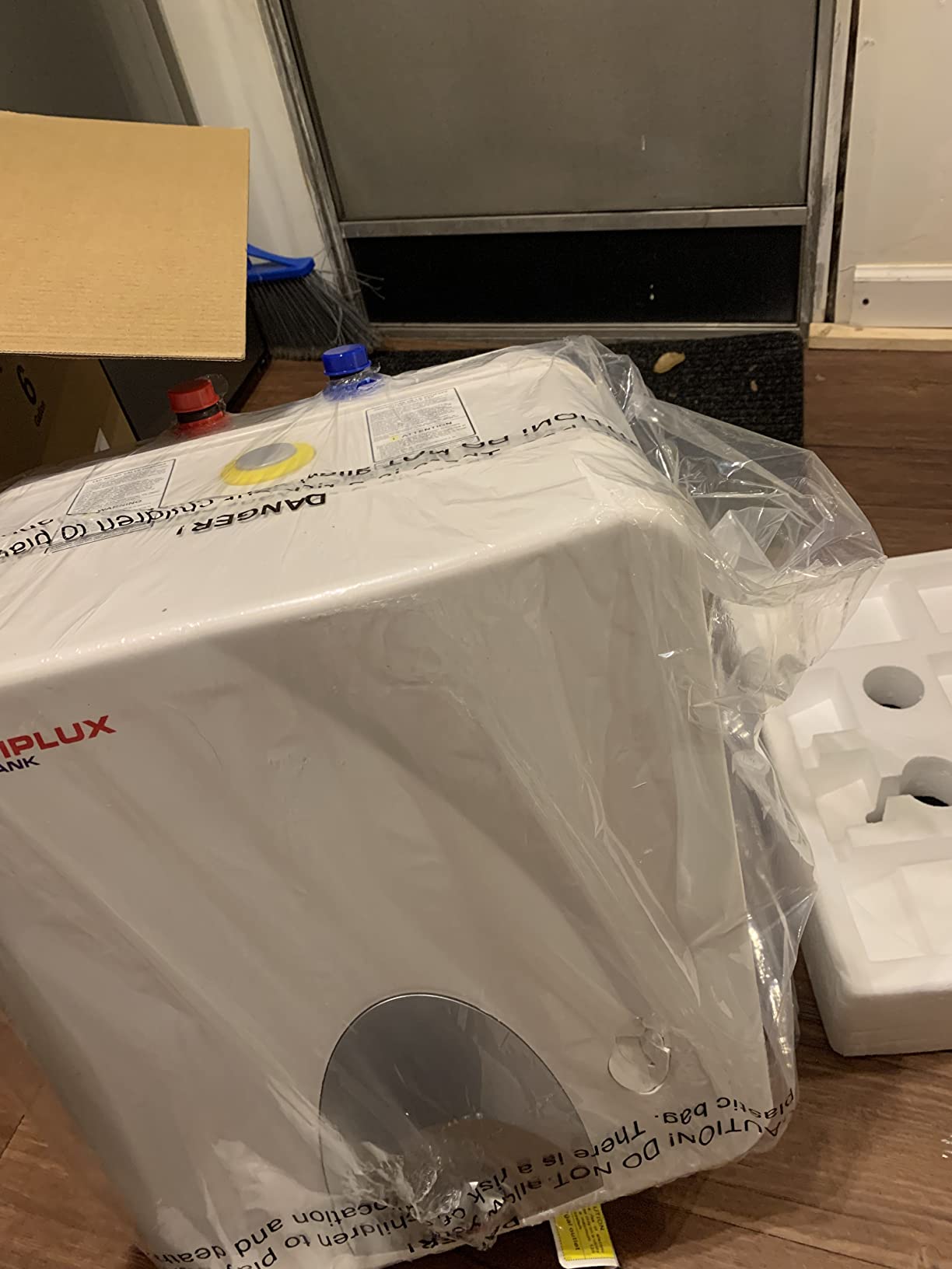 CAMPLUX Hot Water Heaters 18 Gallon, Electric Water Heater 120V 1500W, Come with Reliable T&P Relief Valve, Built-in Anode Rod for Tank Water Heaters, UL Listed ME200B customer photo 1