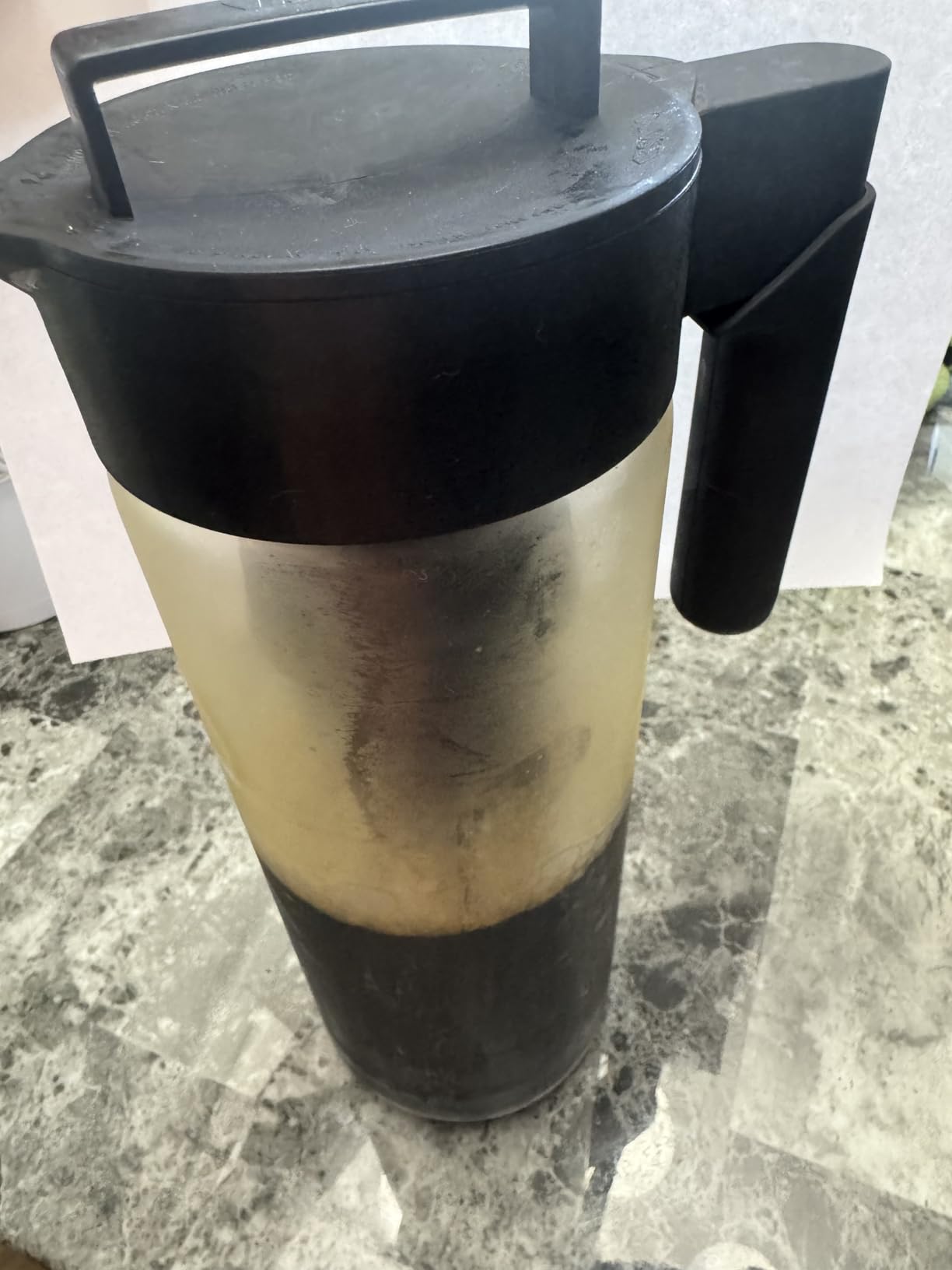 Takeya Glass Cold Brew Coffee Maker for Iced Coffee, Airtight Pitcher, Premium Quality, 1 Quart, Black Lid and Handle customer photo 1