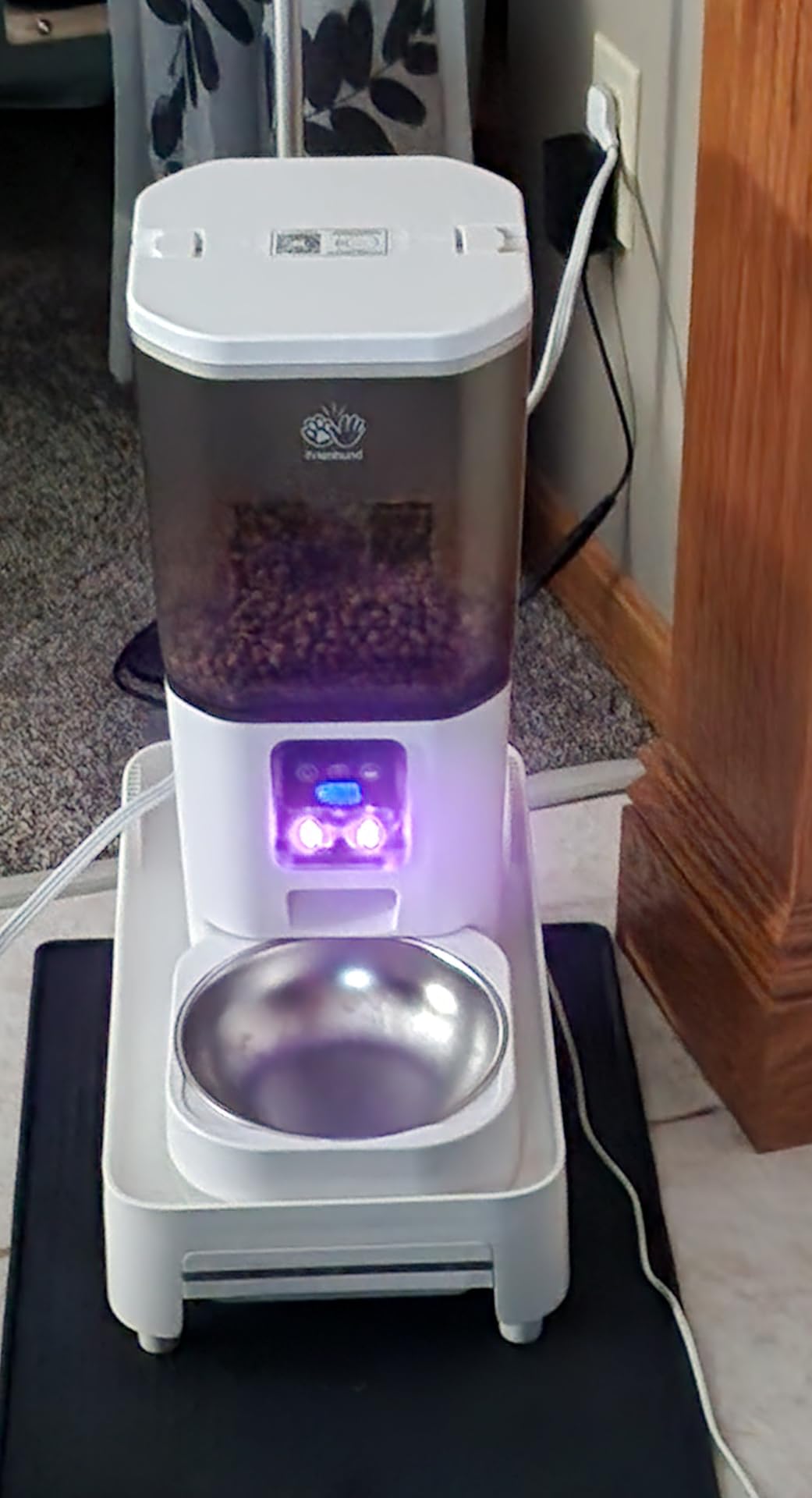 Frienhund Automatic Cat Feeder with 2K Camera: 5G WiFi Automatic Dog Feeder with Night Vision, Cat Food Dispenser with 7L Large Food Storage Container for Multiple Pet, Detachable for Easy Clean -29 Cup customer photo 2