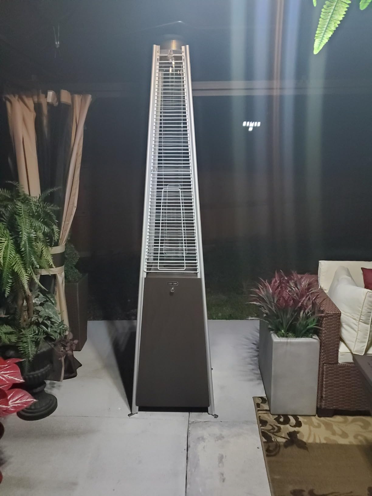 EAST OAK Pyramid Patio Heater, 48,000 BTU Outdoor Patio Heater, Quartz Glass Tube Propane Heater for Commercial & Residential, Triple Protection System, With Wheels,Upgrade 2024 Brown customer photo 1
