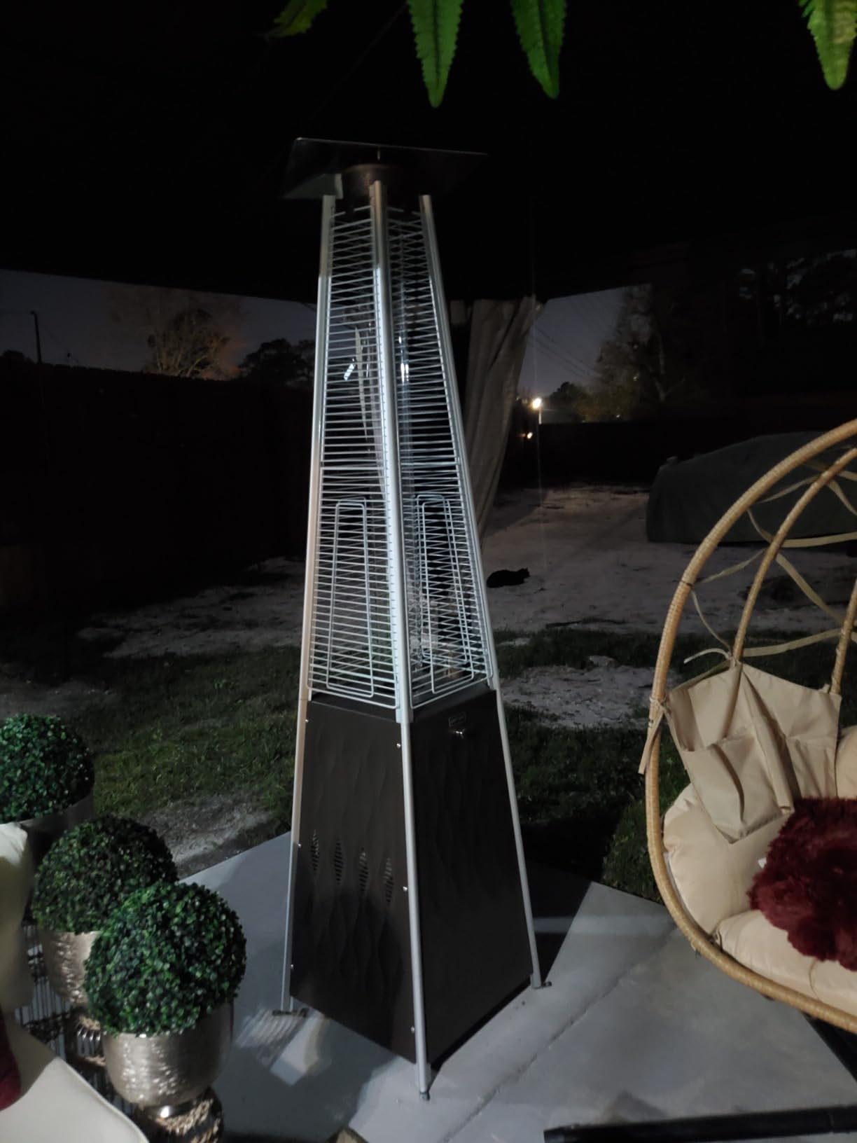 EAST OAK Pyramid Patio Heater, 48,000 BTU Outdoor Patio Heater, Quartz Glass Tube Propane Heater for Commercial & Residential, Triple Protection System, With Wheels,Upgrade 2024 Brown customer photo 2