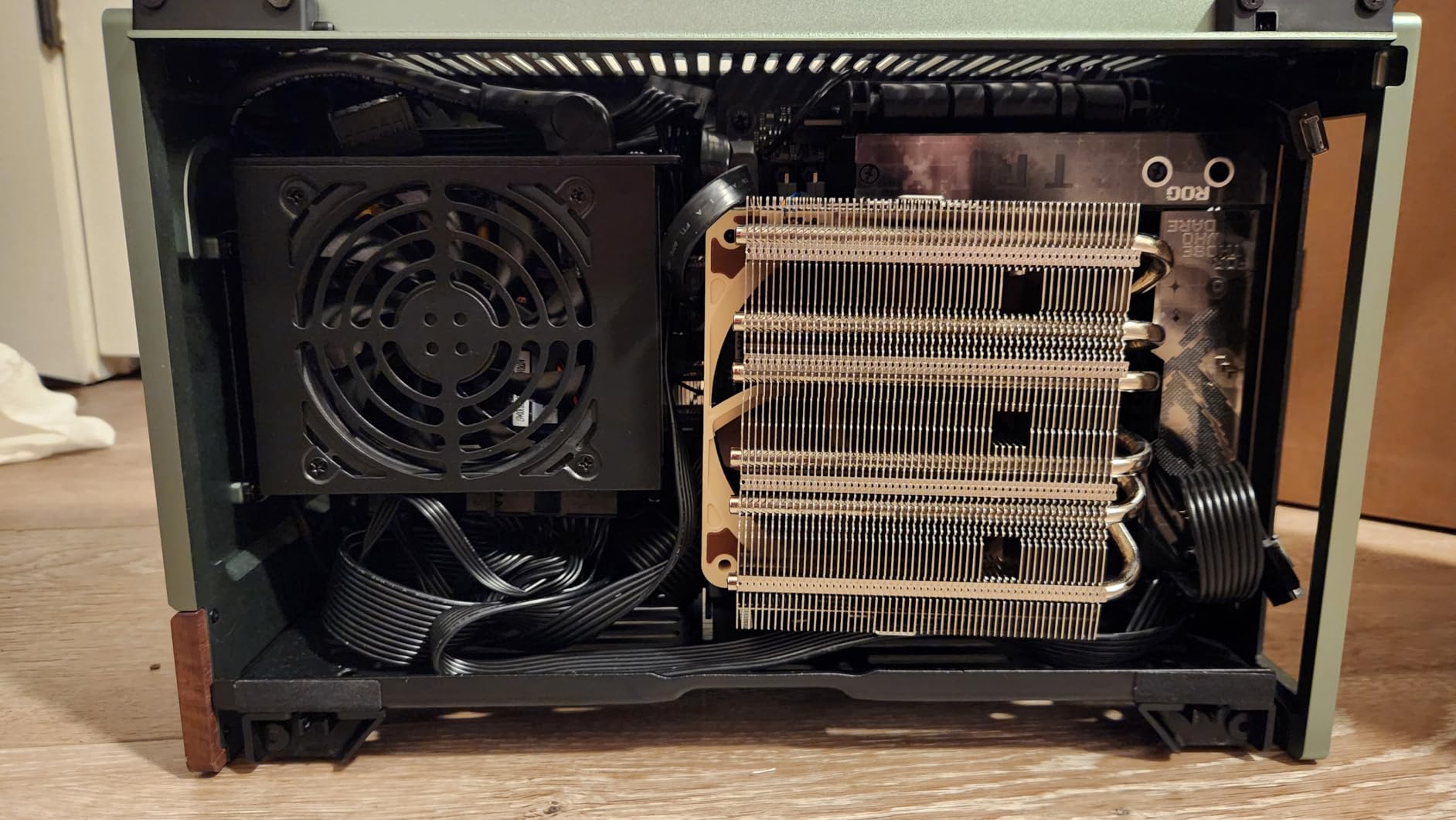 ASUS ROG STRIX X870-I GAMING WIFI AMD AM5 X870 Mini ITX motherboard 10+2+1 power stages, Dynamic OC Switcher, Core Flex, DDR5 AEMP, WiFi7, 2x M.2, PCIe®5.0, Q-Release Slim, USB4, AI OCing & Networking customer photo 1