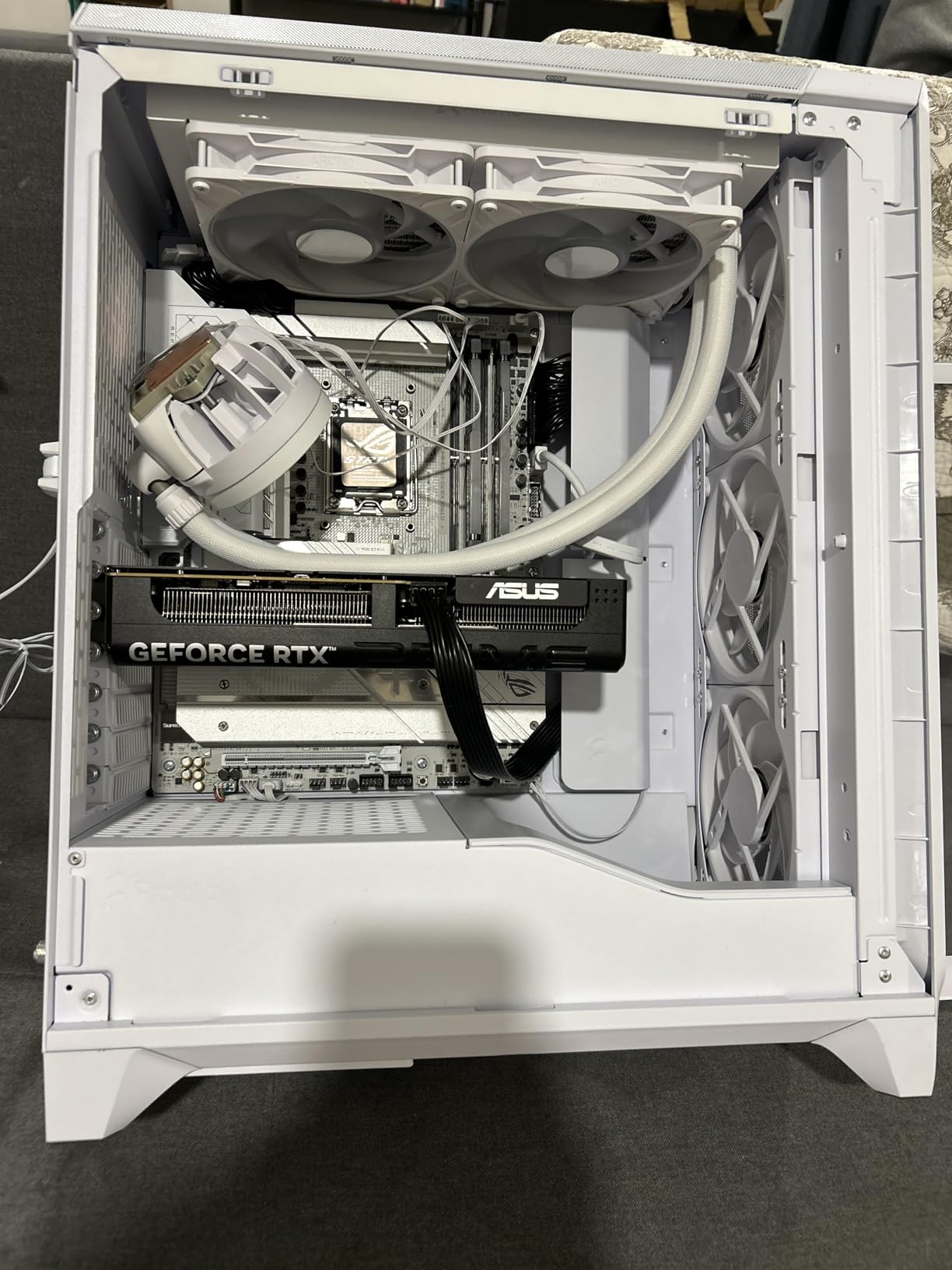 ROG Strix X870-A Gaming WiFi AMD AM5 X870 ATX Motherboard 16+2+2 Power Stages, Dynamic OC Switcher, Core Flex, DDR5 AEMP, WiFi 7, 4X M.2, PCIe 5.0, Q-Release Slim, USB4, AI OCing & Networking customer photo 1