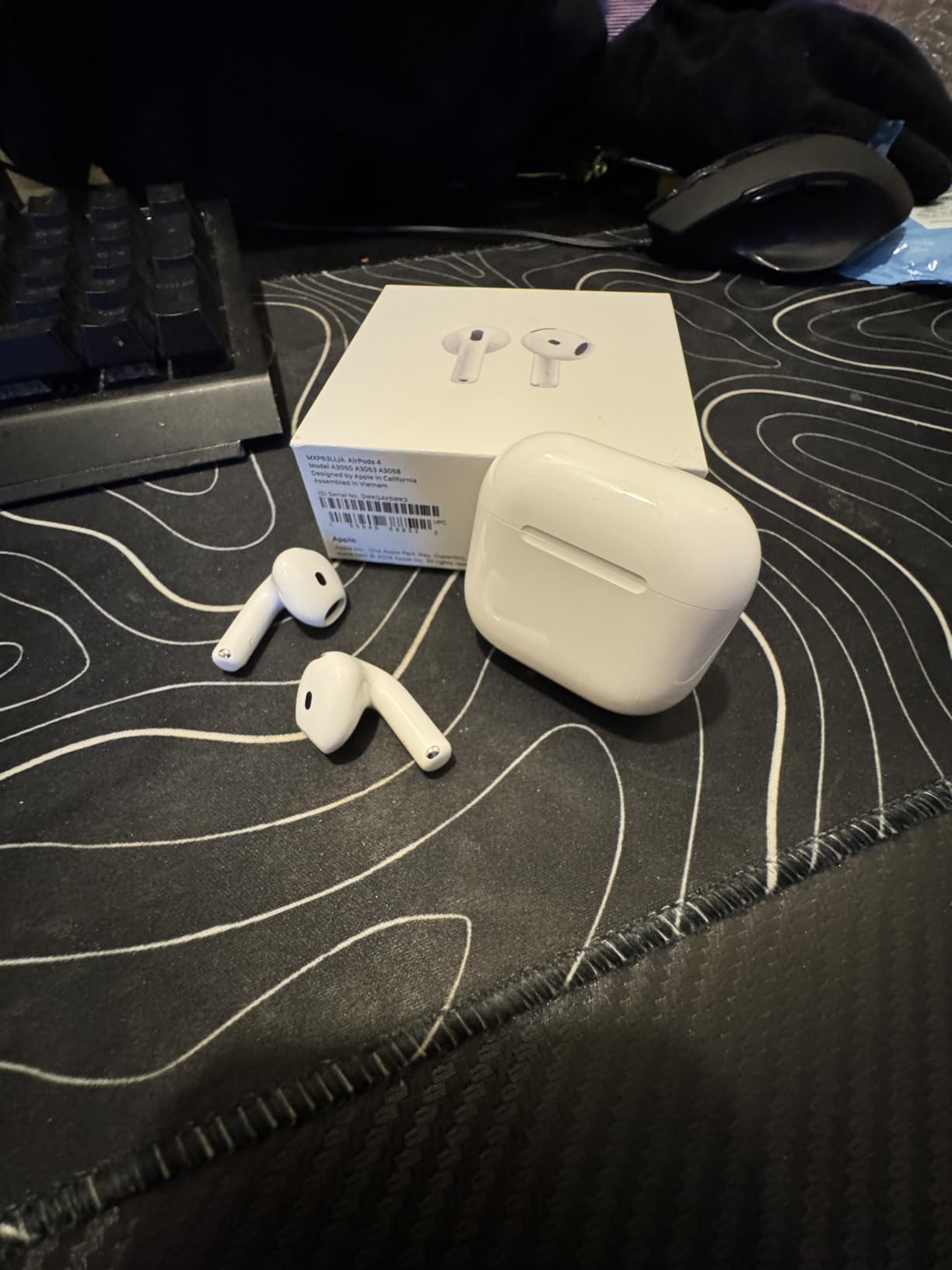 Apple AirPods 4 Wireless Earbuds, Bluetooth Headphones, Personalized Spatial Audio, Sweat and Water Resistant, USB-C Charging Case, H2 Chip, Up to 30 Hours of Battery Life, Effortless Setup for iPhone customer photo 1