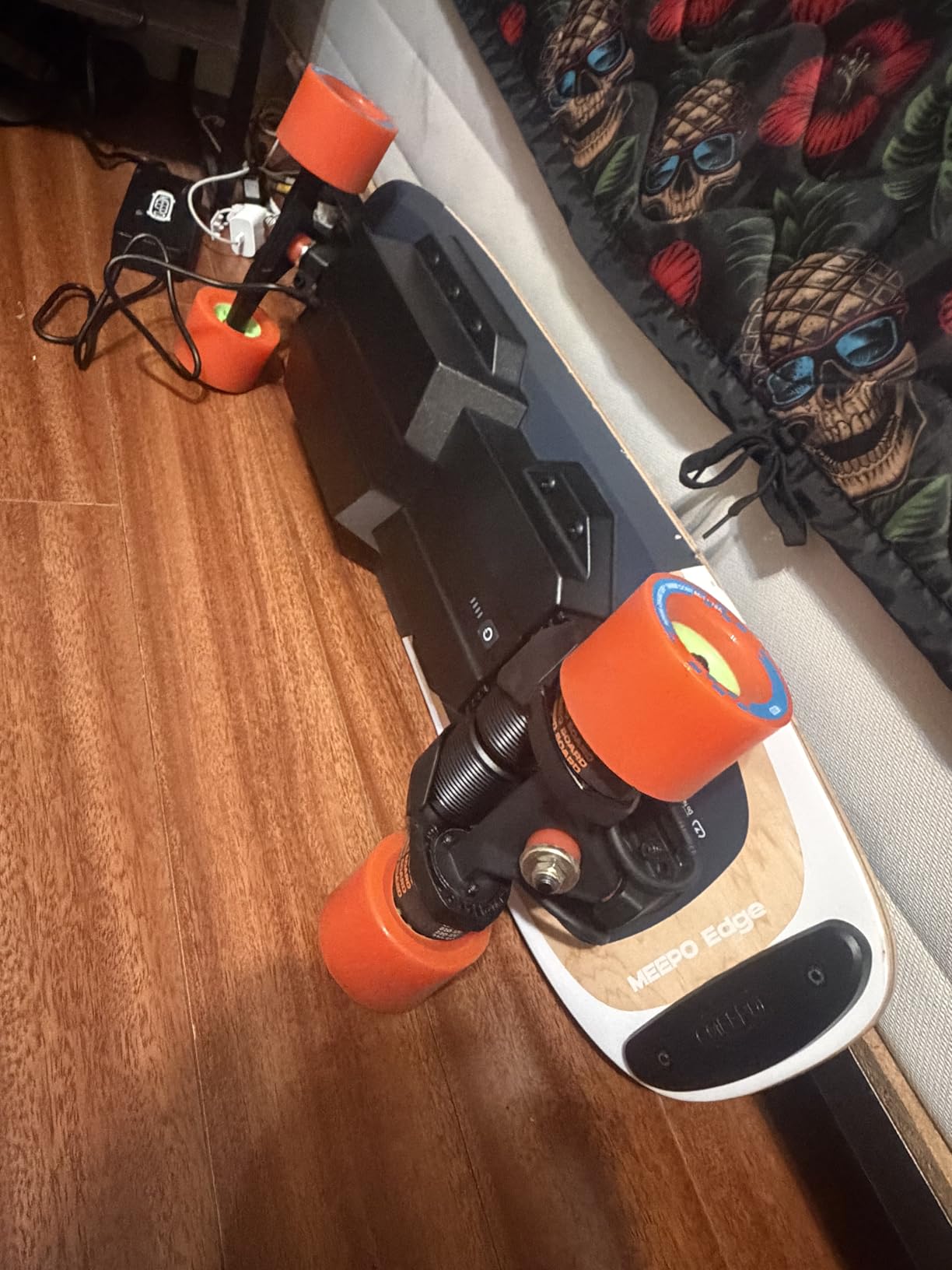 MEEPO Mini Series Electric Skateboard with Remote, Up to 26-32 MPH Top Speed, 11-24Miles Range,330 Pounds Max Load, 30-34 Inches Maple Cruiser for Adults and Teens customer photo 2
