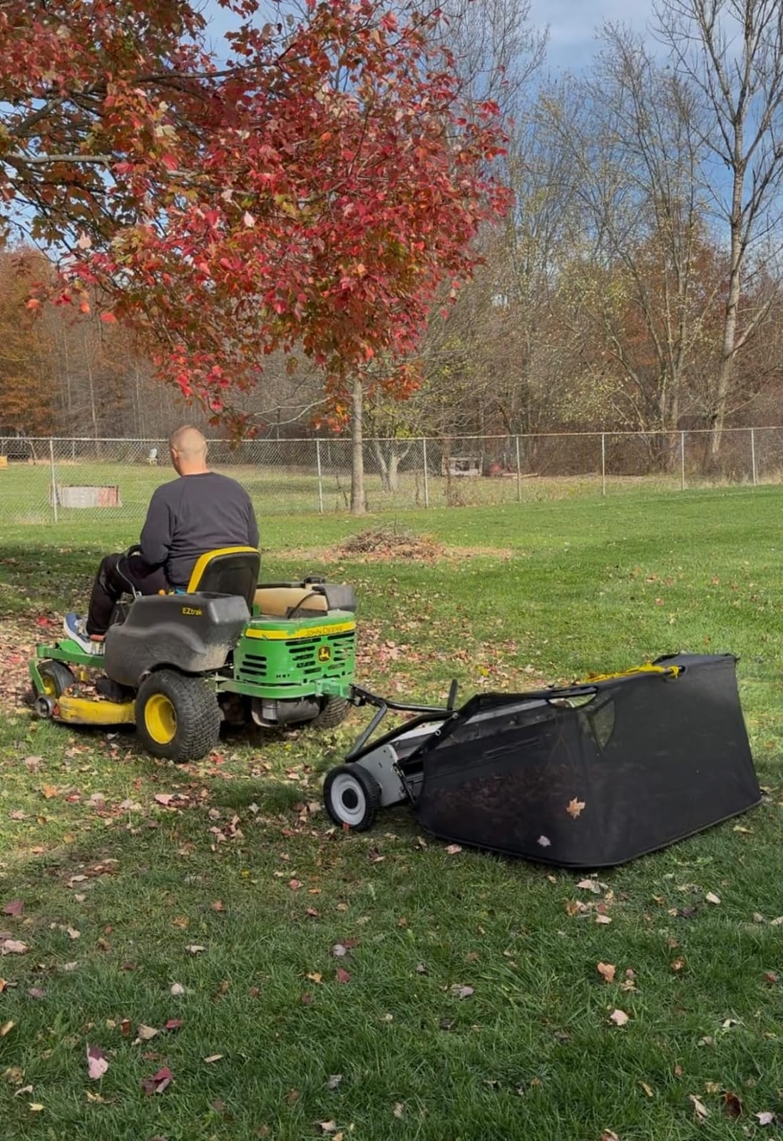 Yard Commander - 48-Inch Tow-Behind Lawn Sweeper, 10